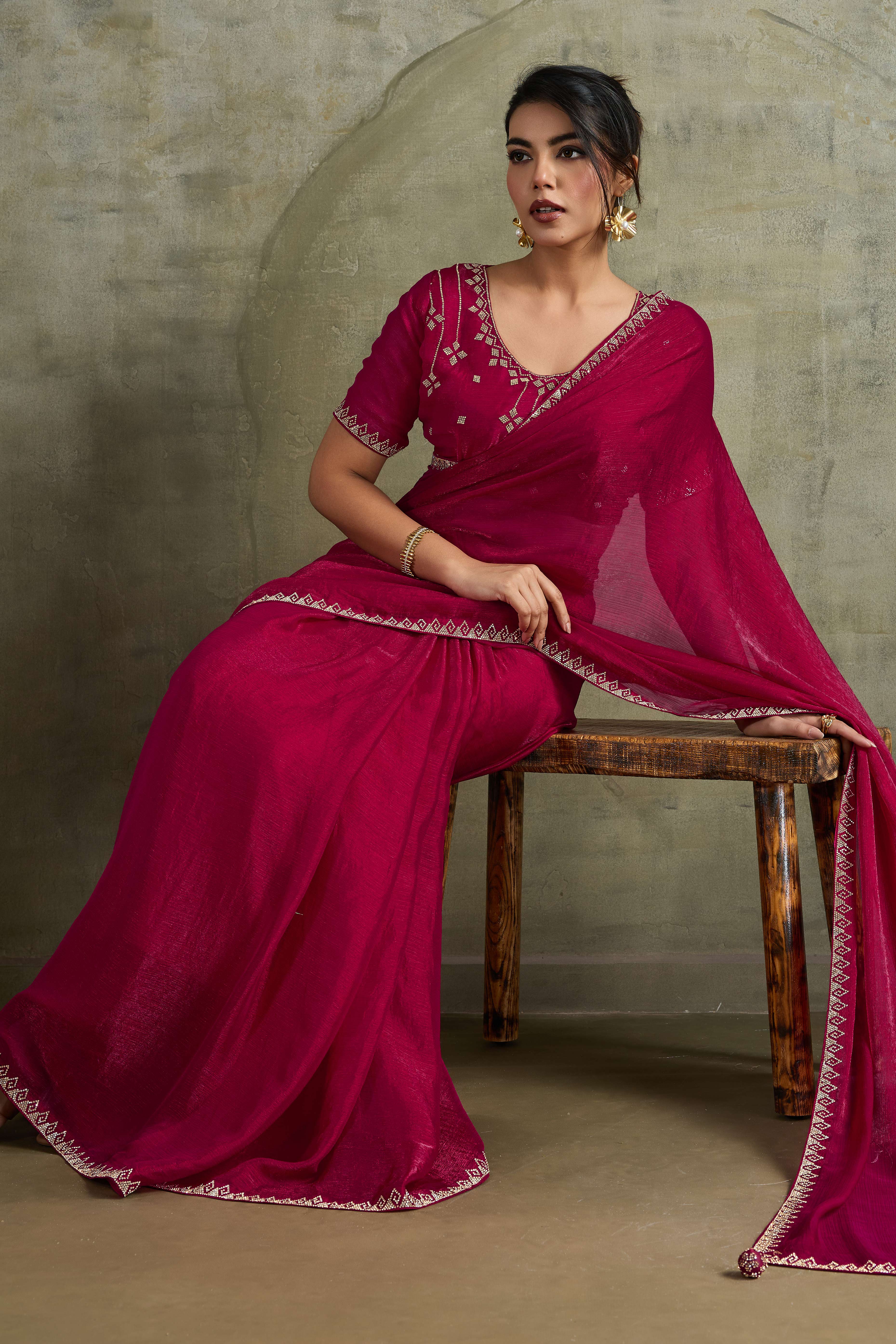 Pink Solid Chiffon Saree With Sparkling Zarkan Border & Latkan Pallu