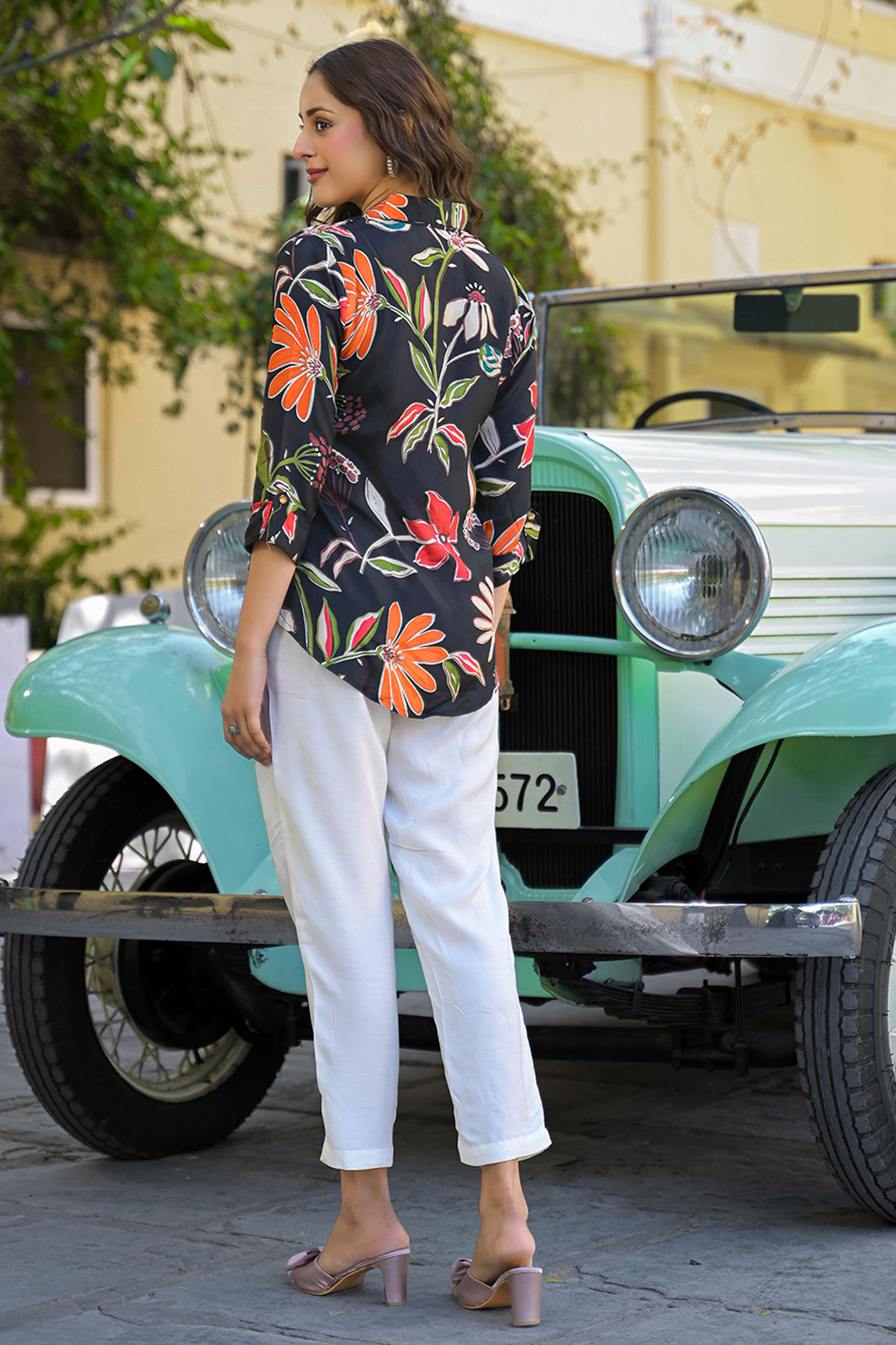 Black Floral Printed Muslin Top