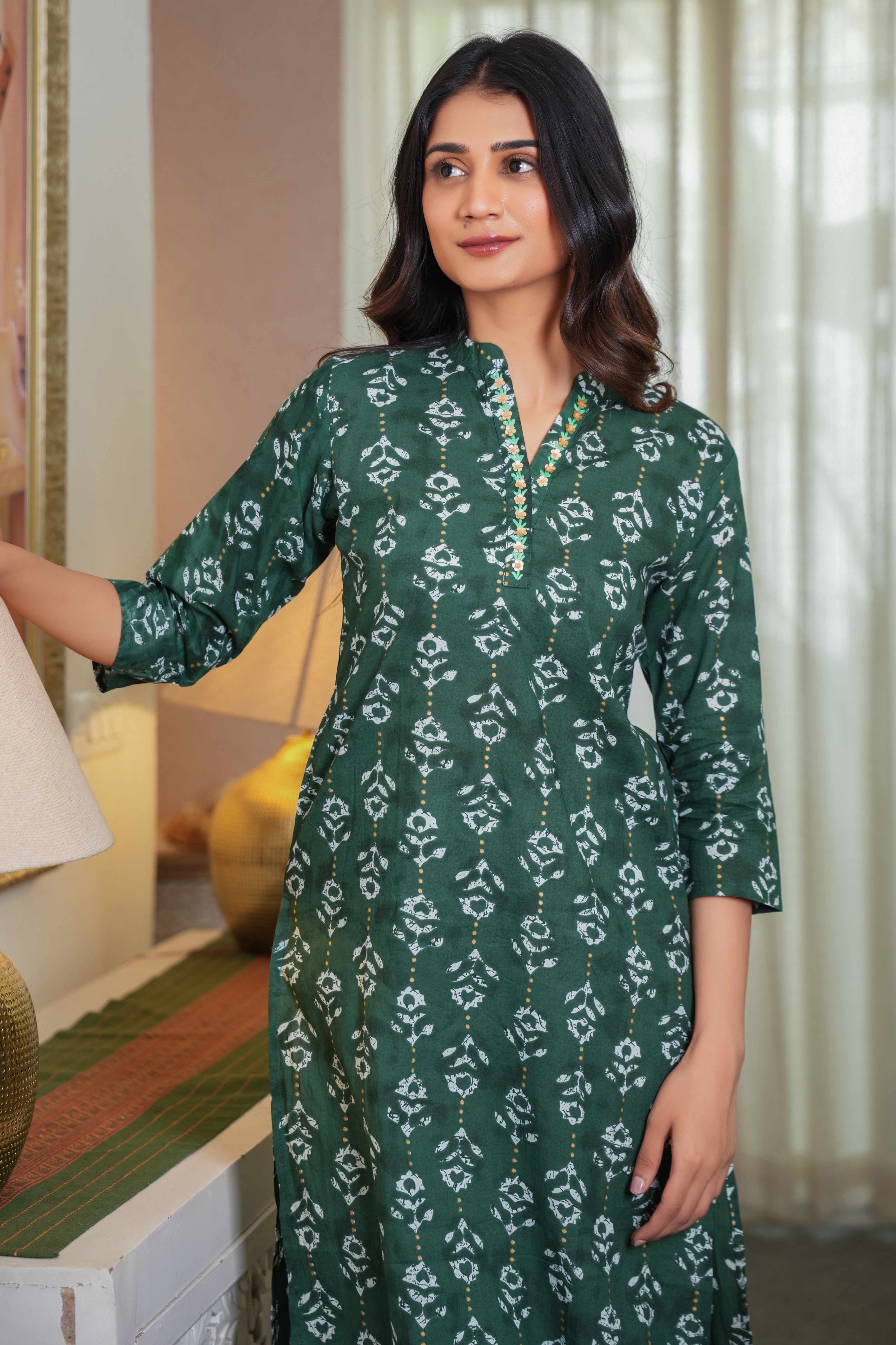 Dark Green Floral Block Printed Pure Cotton Straight Kurti for Elegant Comfort