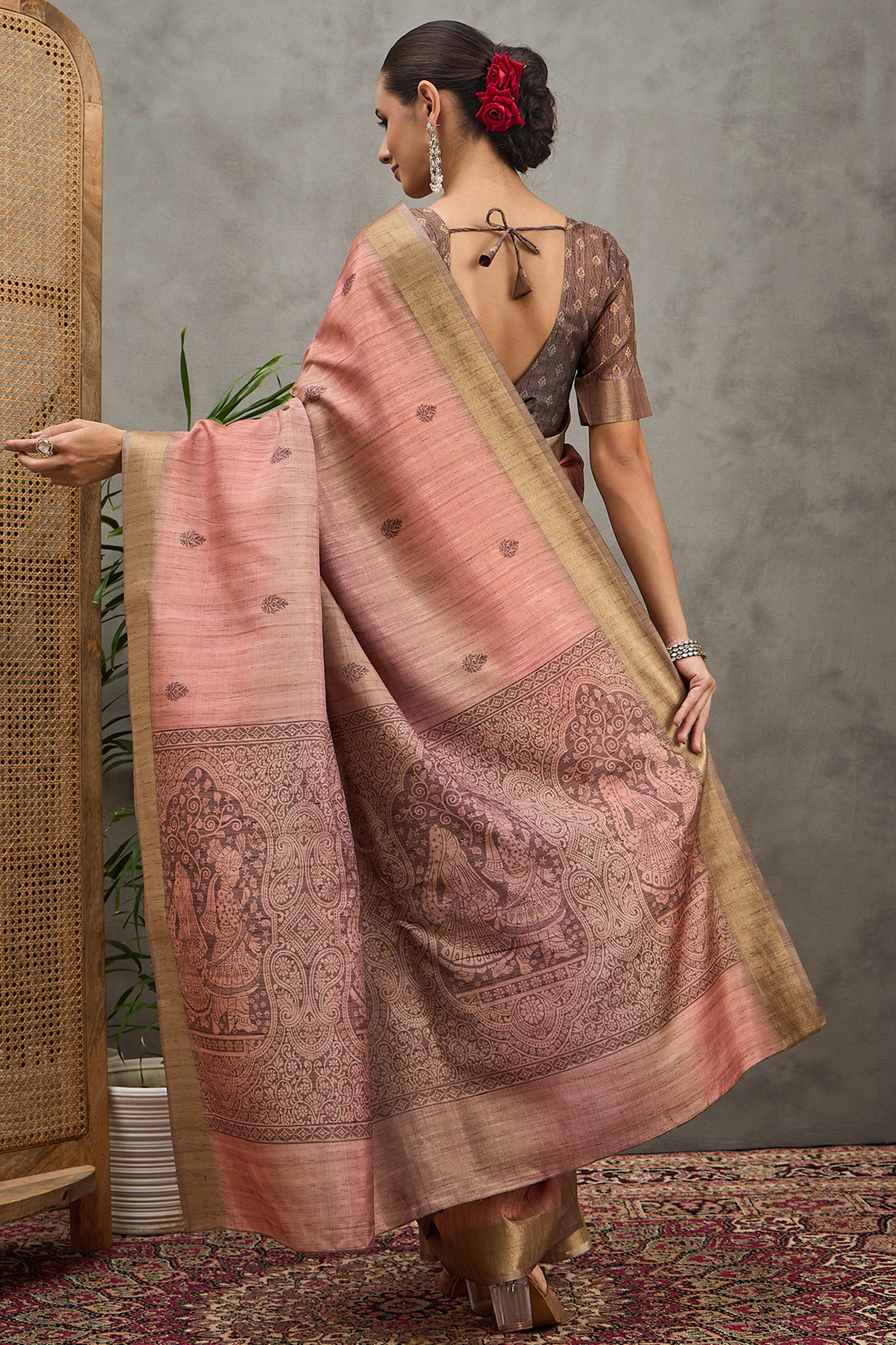Peach Festive Wear Art Silk Saree Featuring Intricate Floral Weaving