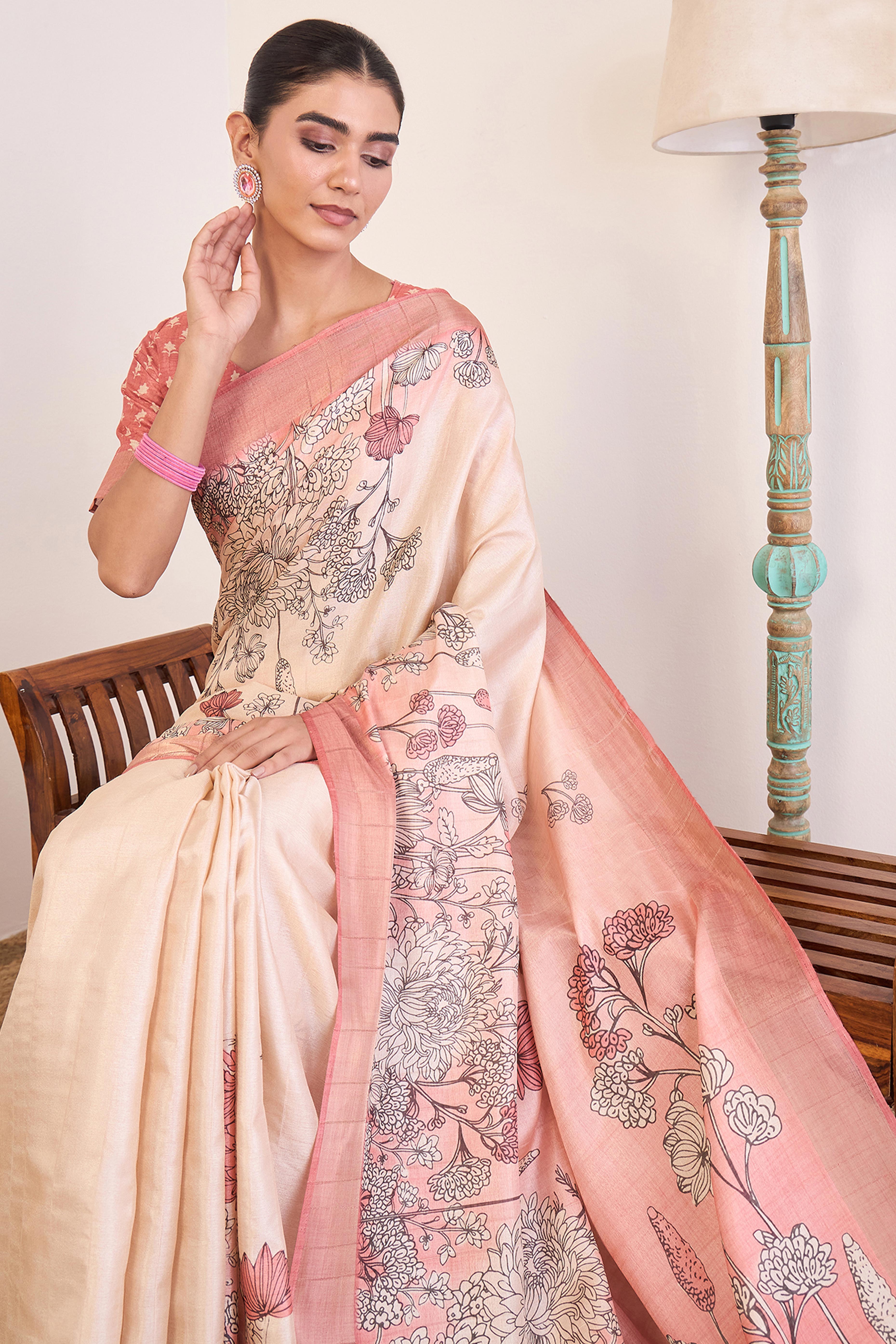 Elegant Peach Floral Printed Kotha Cotton Silk Saree Reflecting Subtle Sophistication