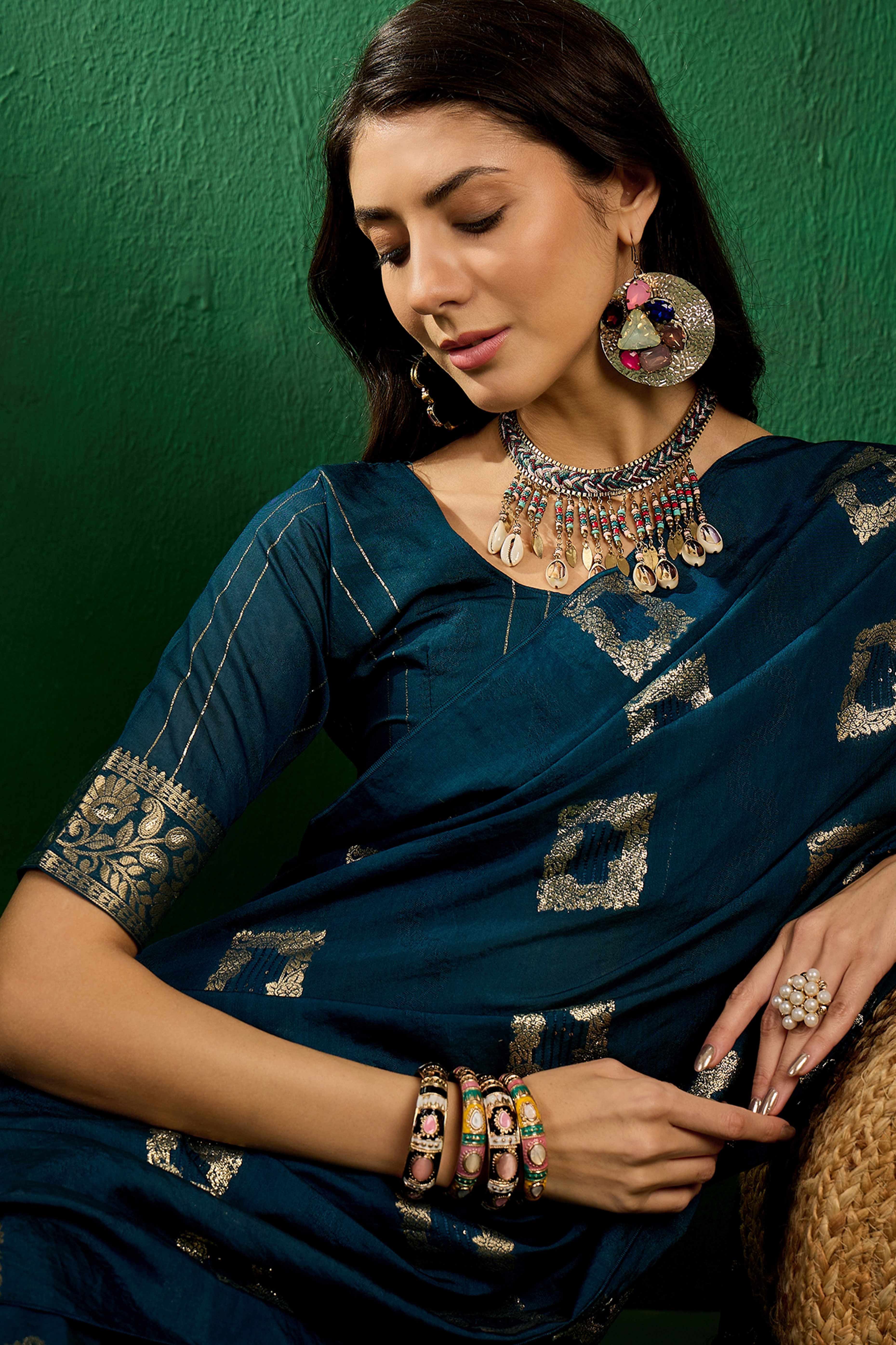 Morpich Blue Woven Staple Cotton Blend Saree With Intricate Floral Motifs & Tassel-Embellished Pallu