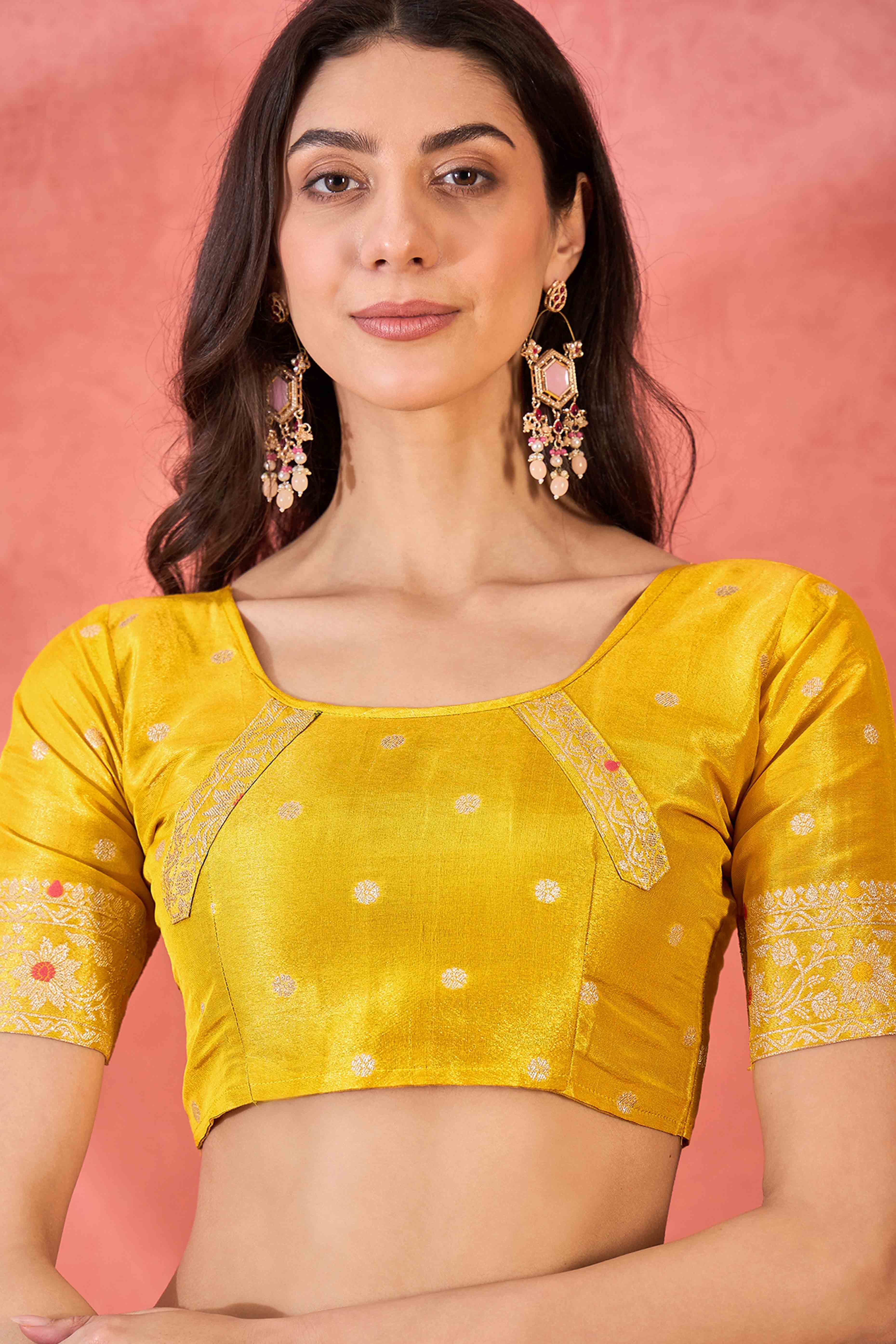 Floral Zari Woven Yellow Saree In Shimmer Finish With Elegant Tassel Pallu
