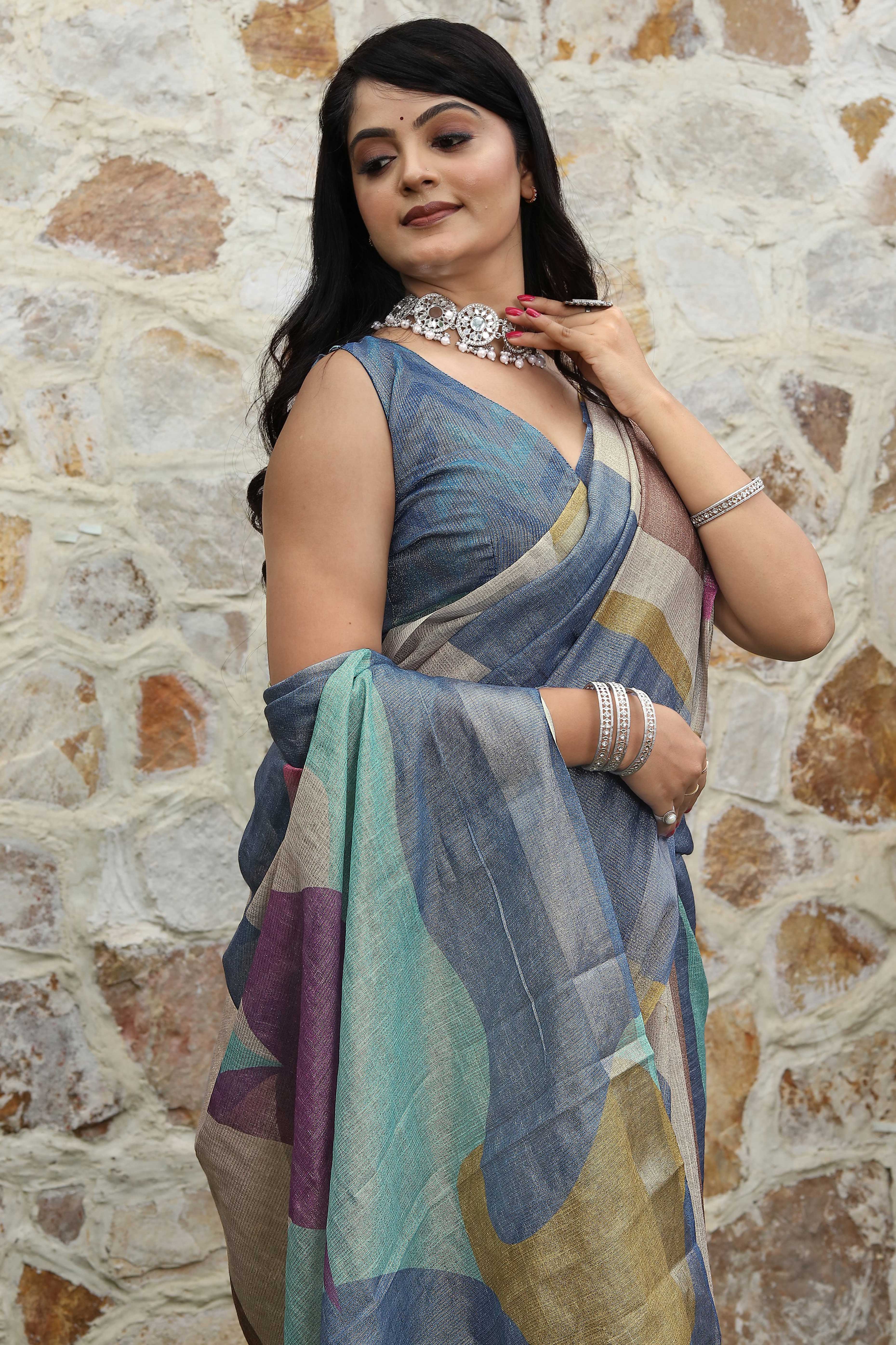 Beautiful Multicolor Tissue Handloom Saree with Detailed Digital Floral Embellishments