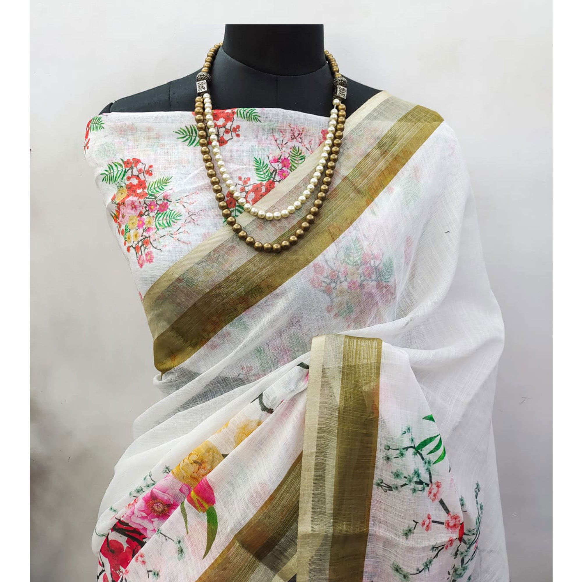 White Floral Digital Printed Linen Saree