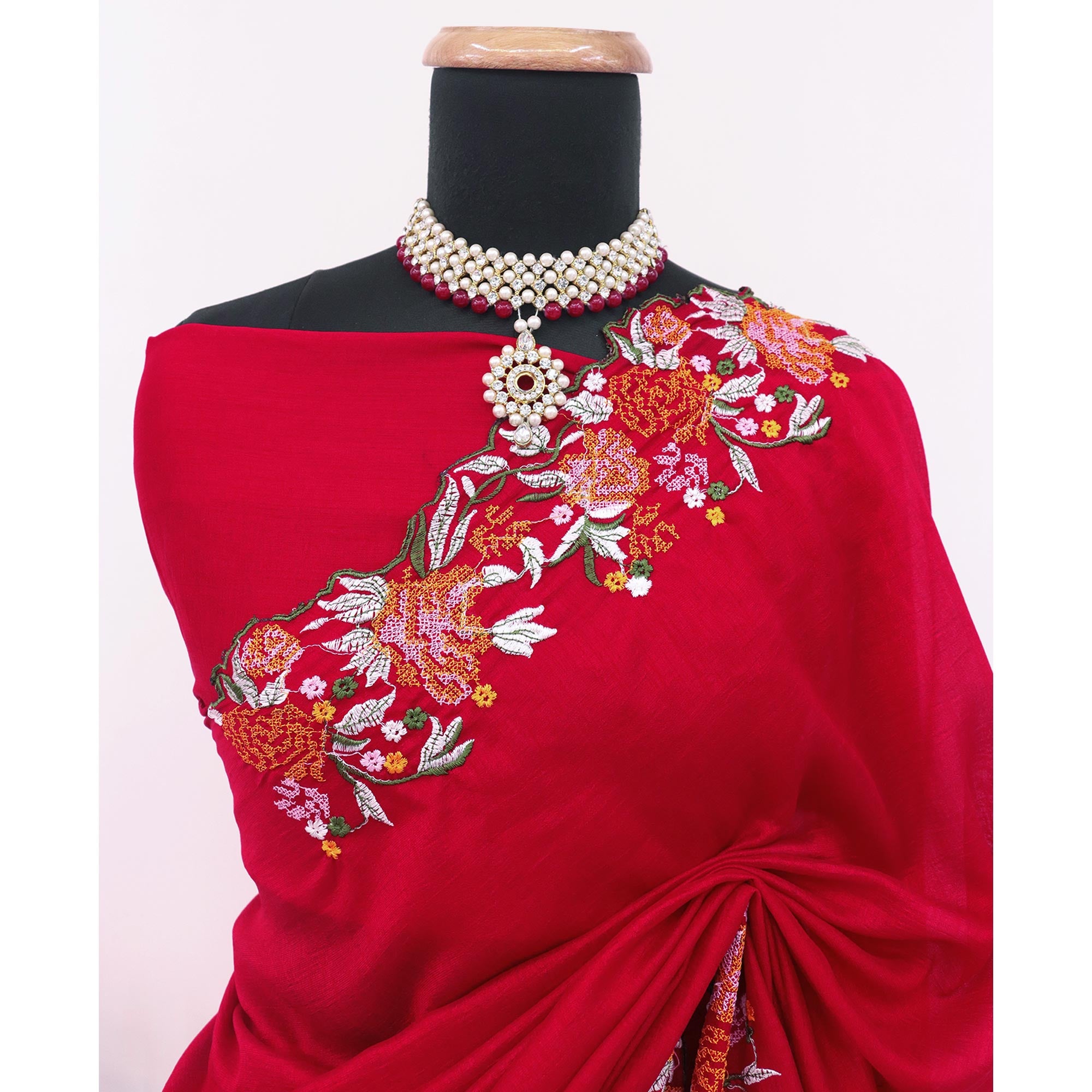 Red Embroidery Vichitra Silk Saree With Floral Border