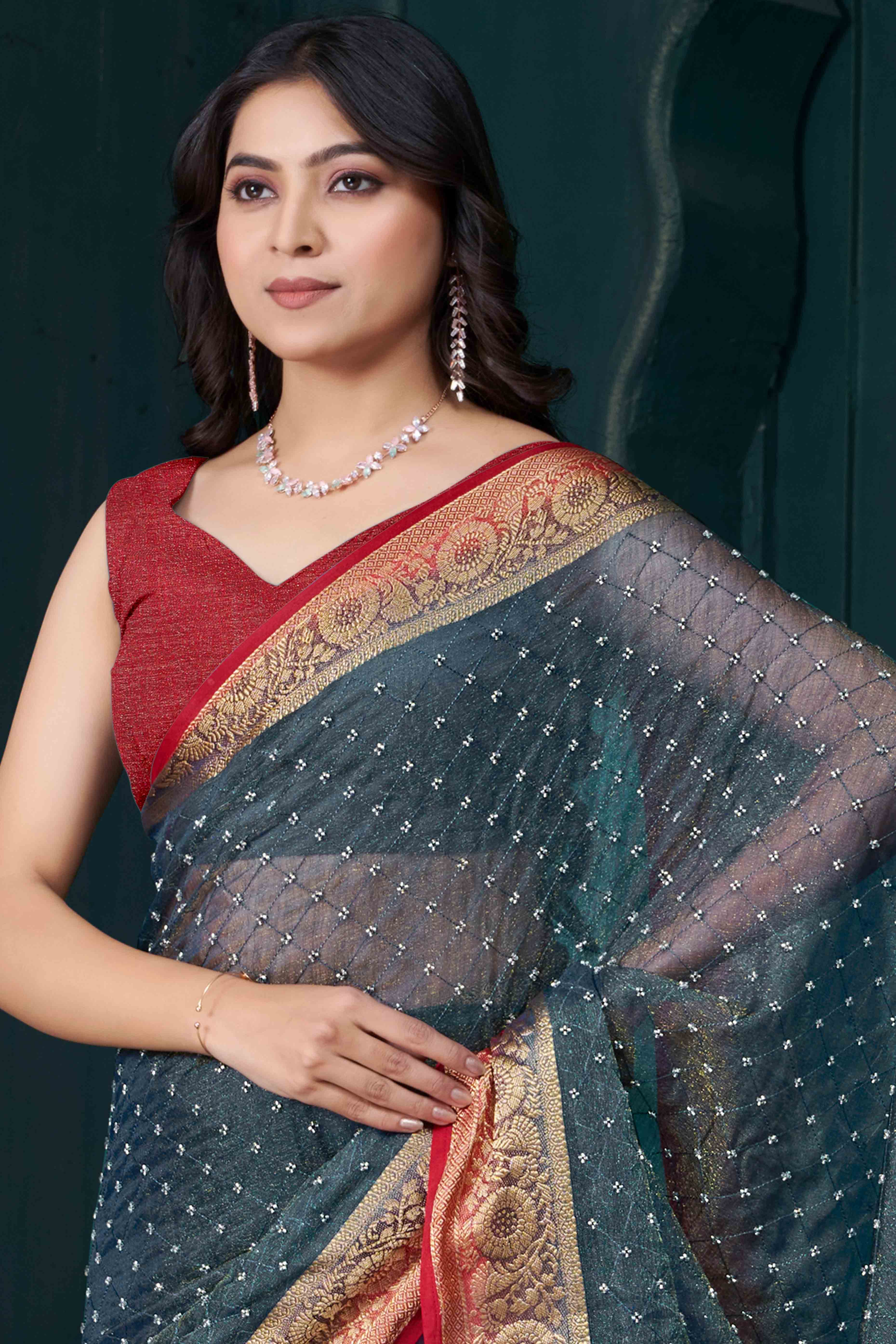 Grey Jacquard Saree With Intricate Beads Handwork & Floral Weaving Border