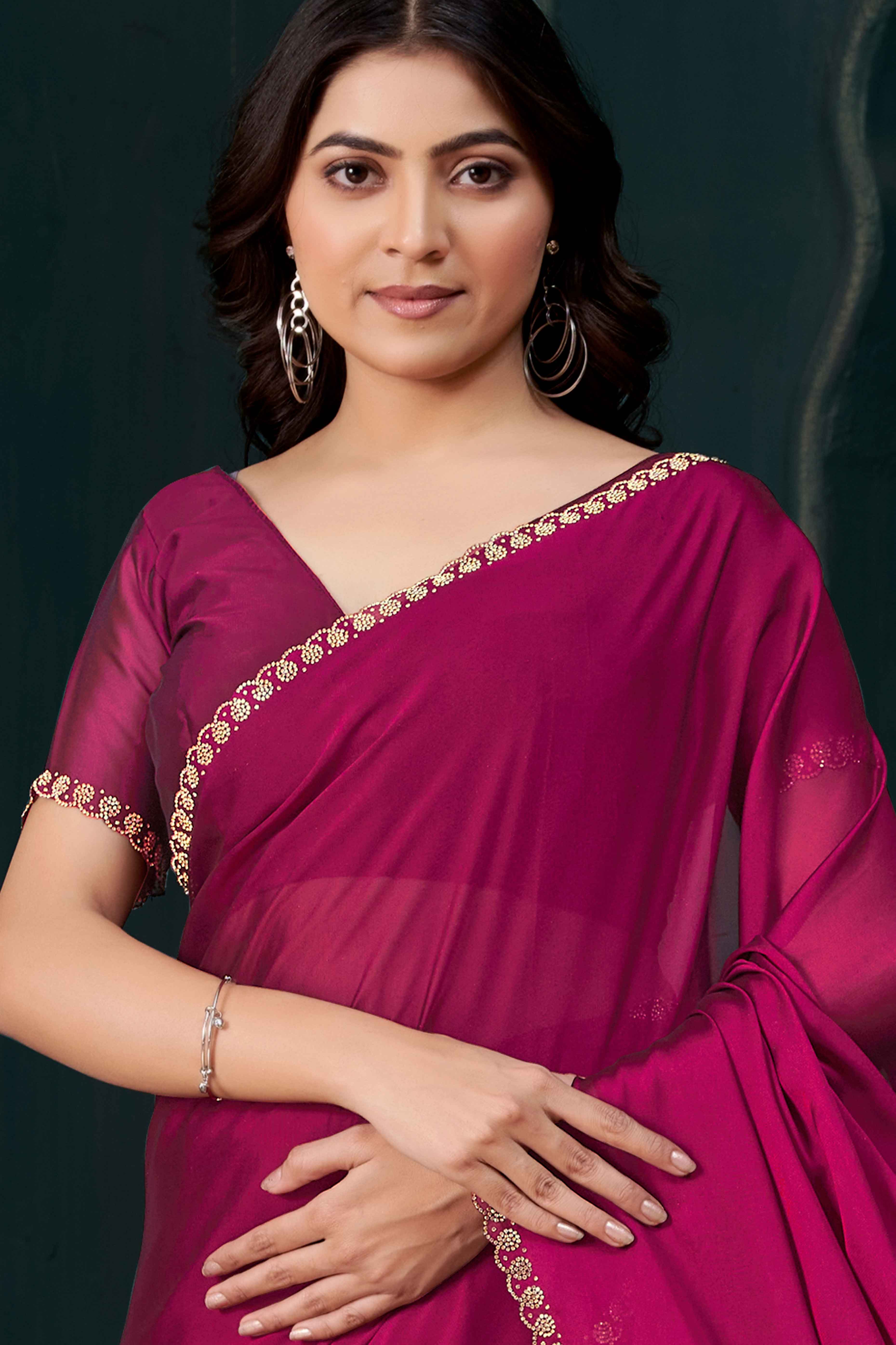 Magenta Crepe Silk Solid Saree With Elegant Zarkan Border Detailing