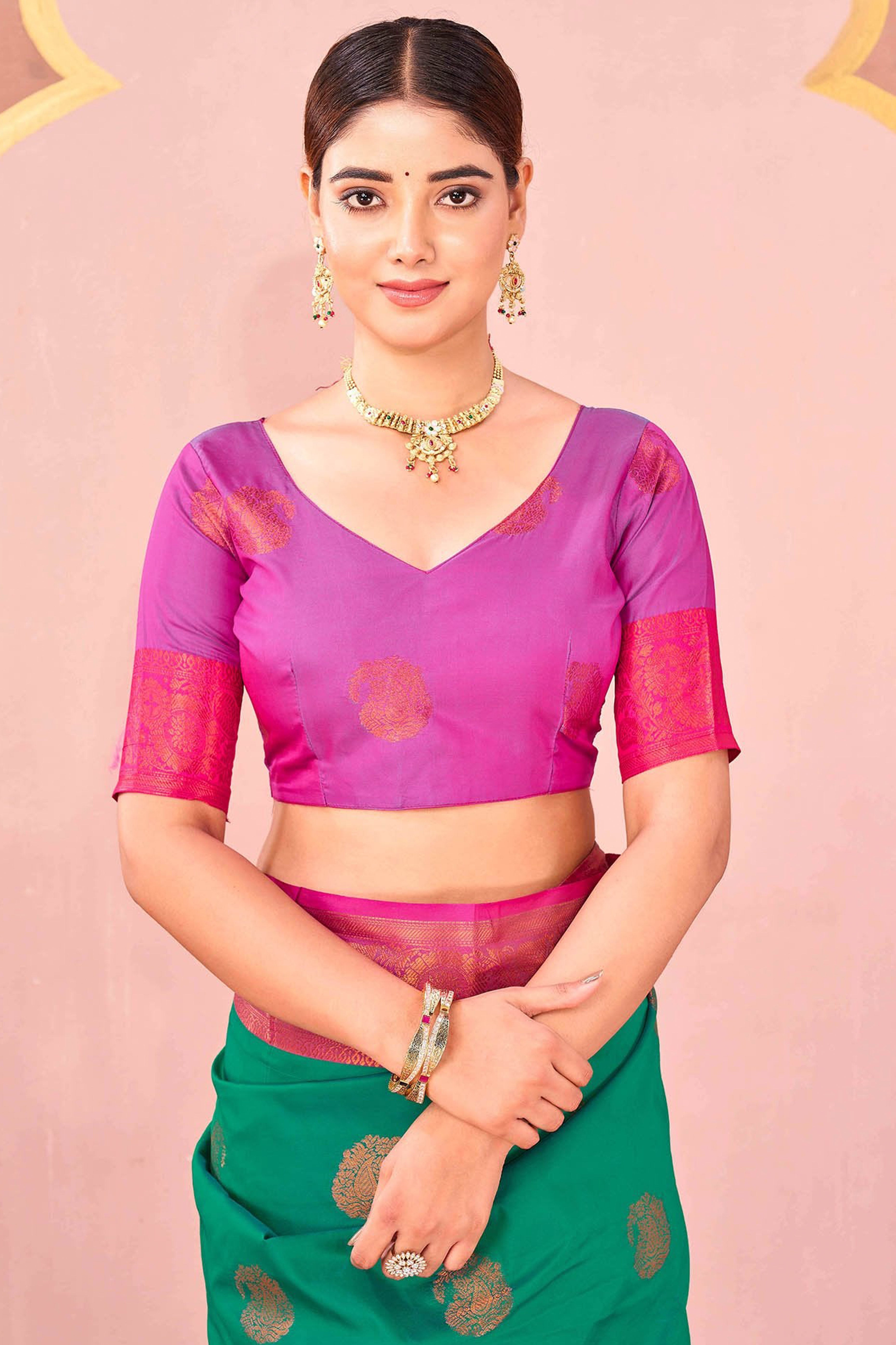 Teal Green Silk Blend Saree Adorned With Zari Woven Floral & Paisley Design