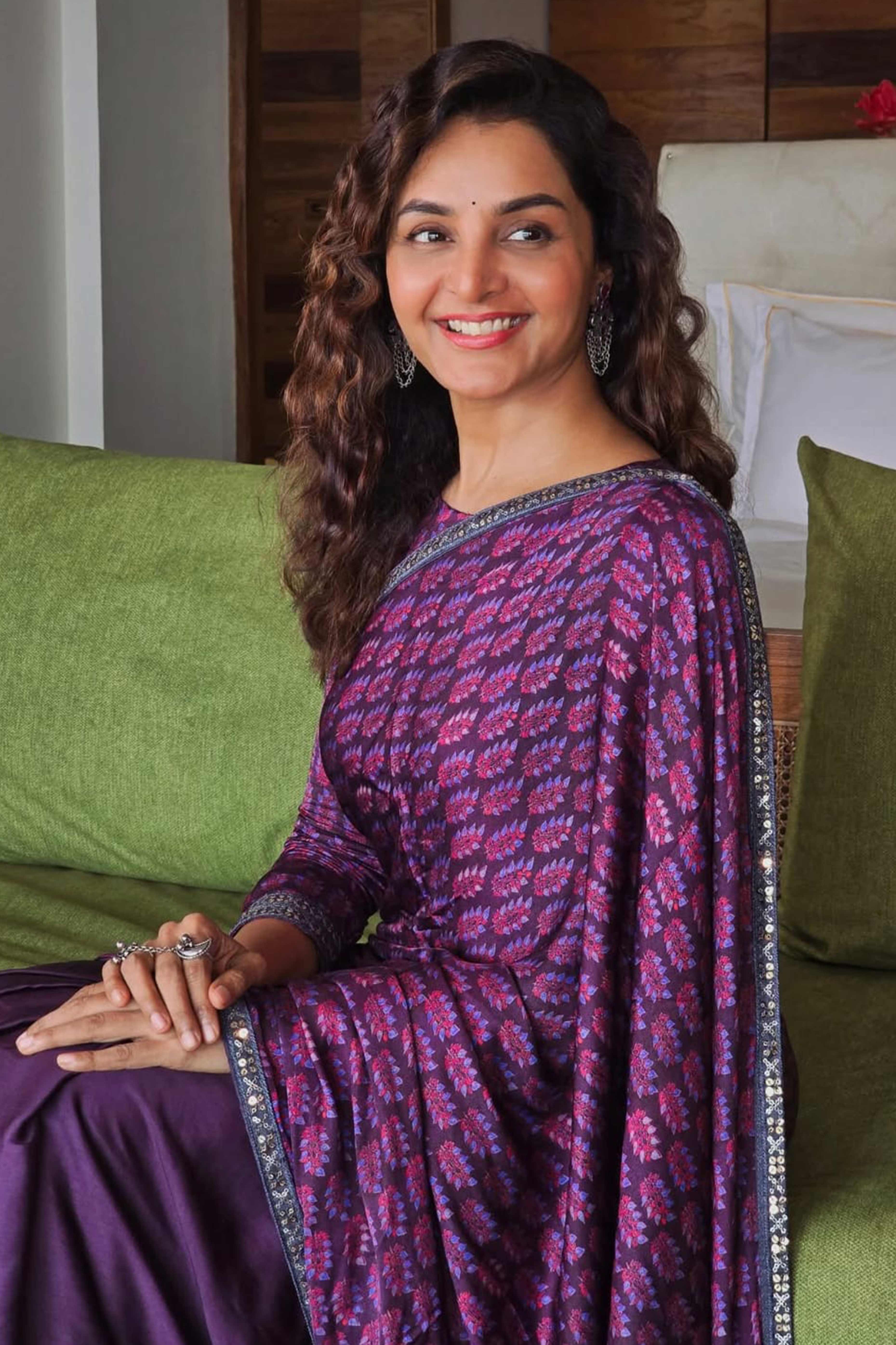 Floral Printed Purple Crepe Silk Saree with Delicate Sequins Border