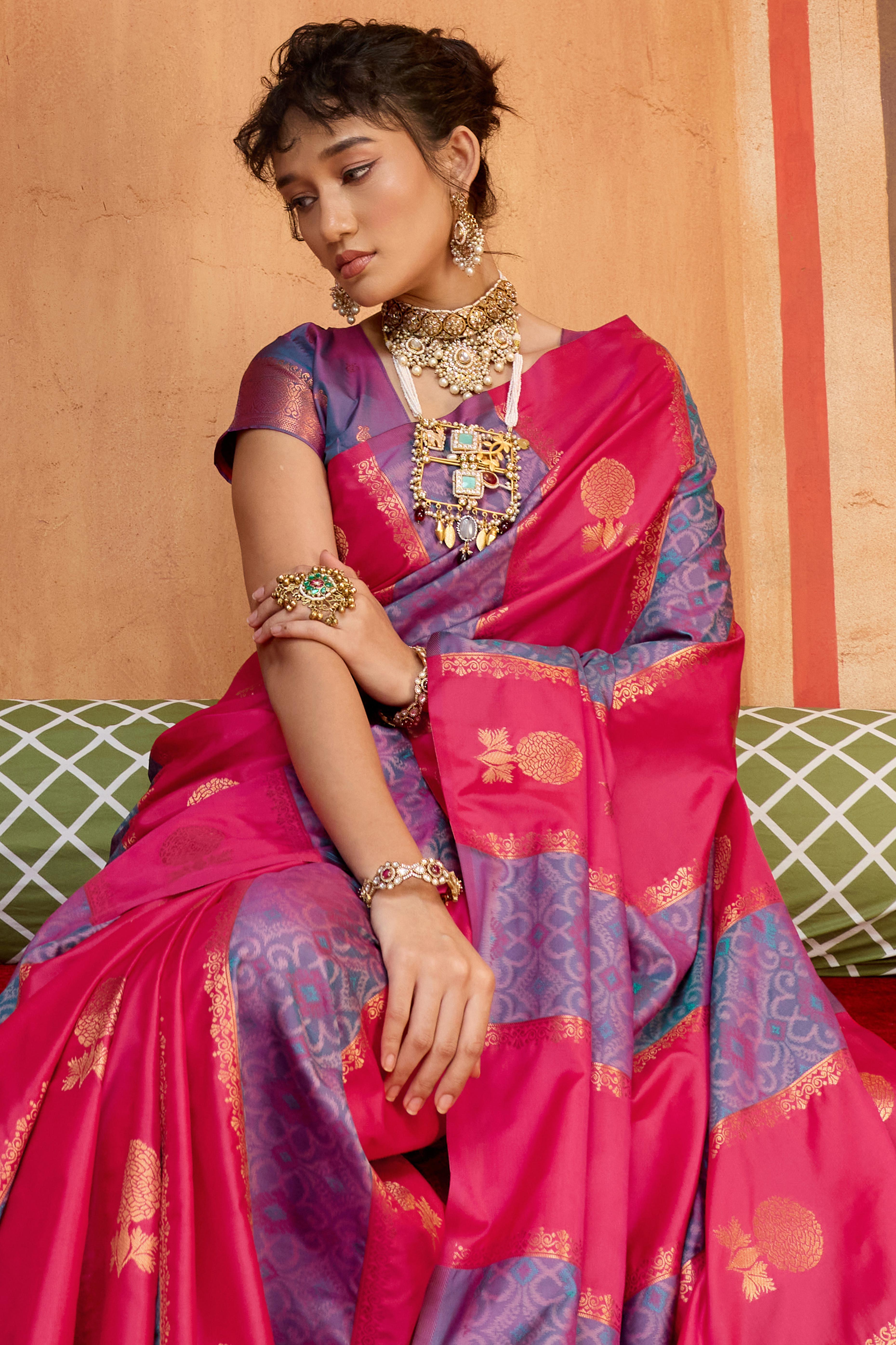 Classic Pink Floral Handloom Weaving Art Silk Saree With Statement Tassel Pallu