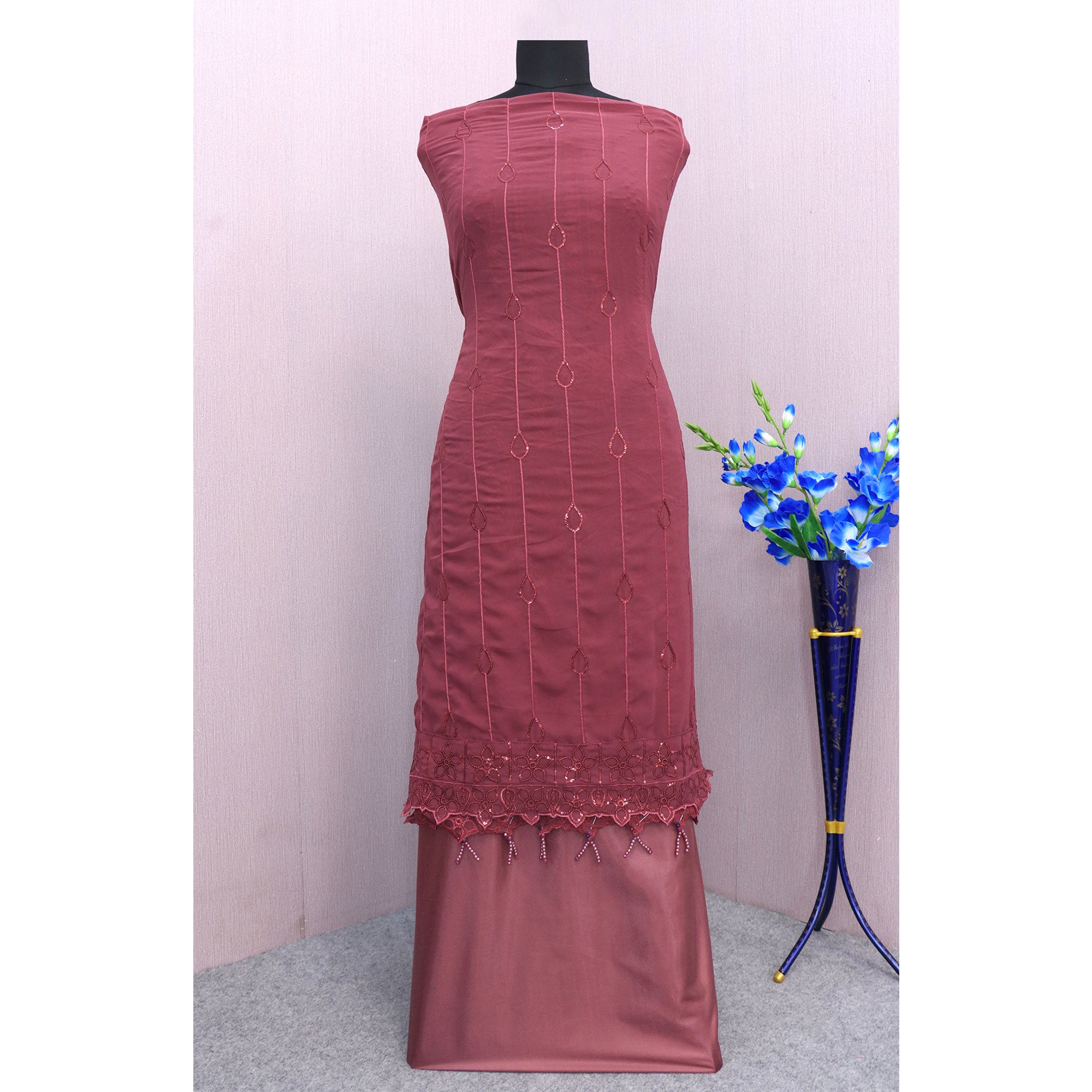 Mauve Embroidered Georgette Semi Stitched Pakistani Suit
