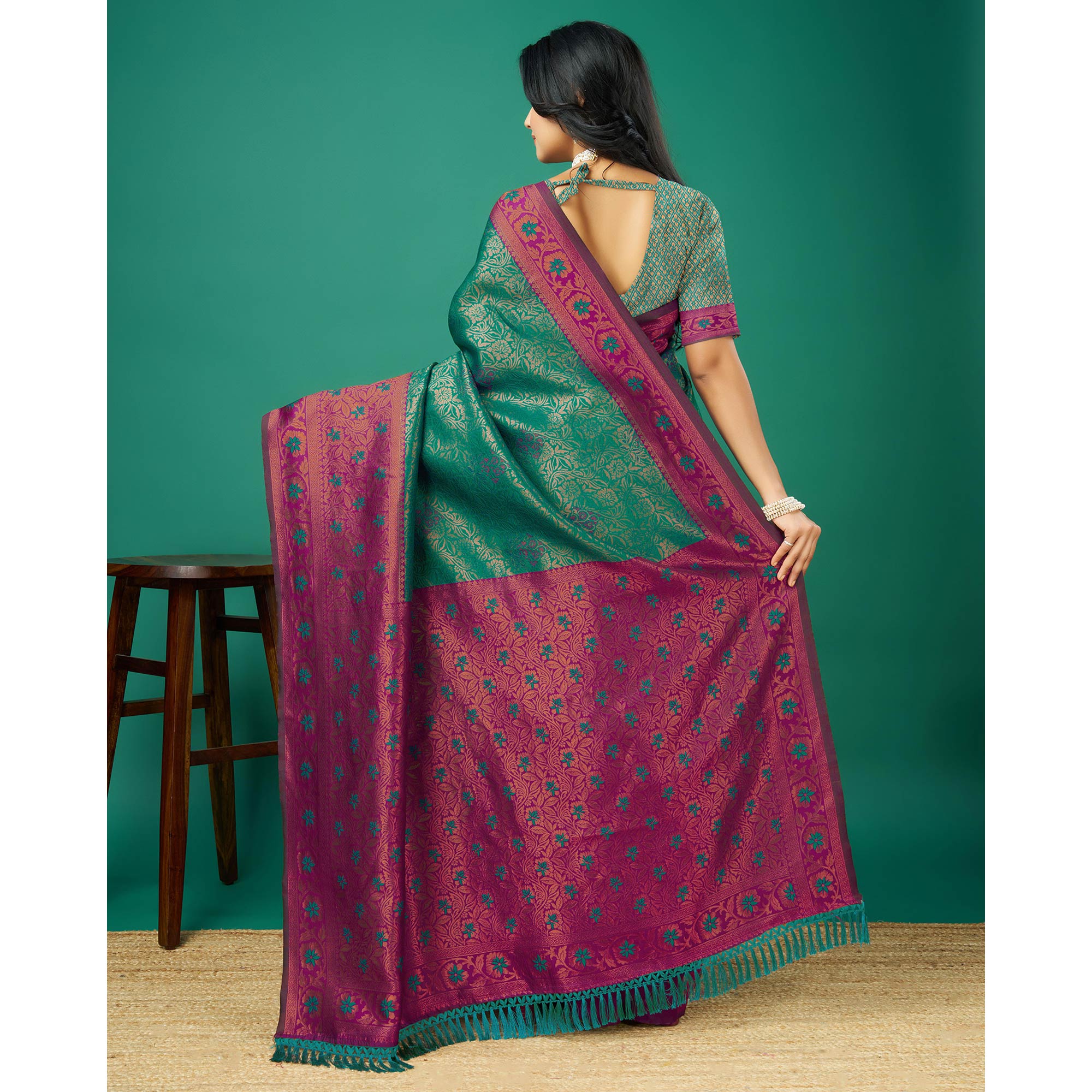 Rama Green Zari Woven Banarasi Silk Saree With Tassels