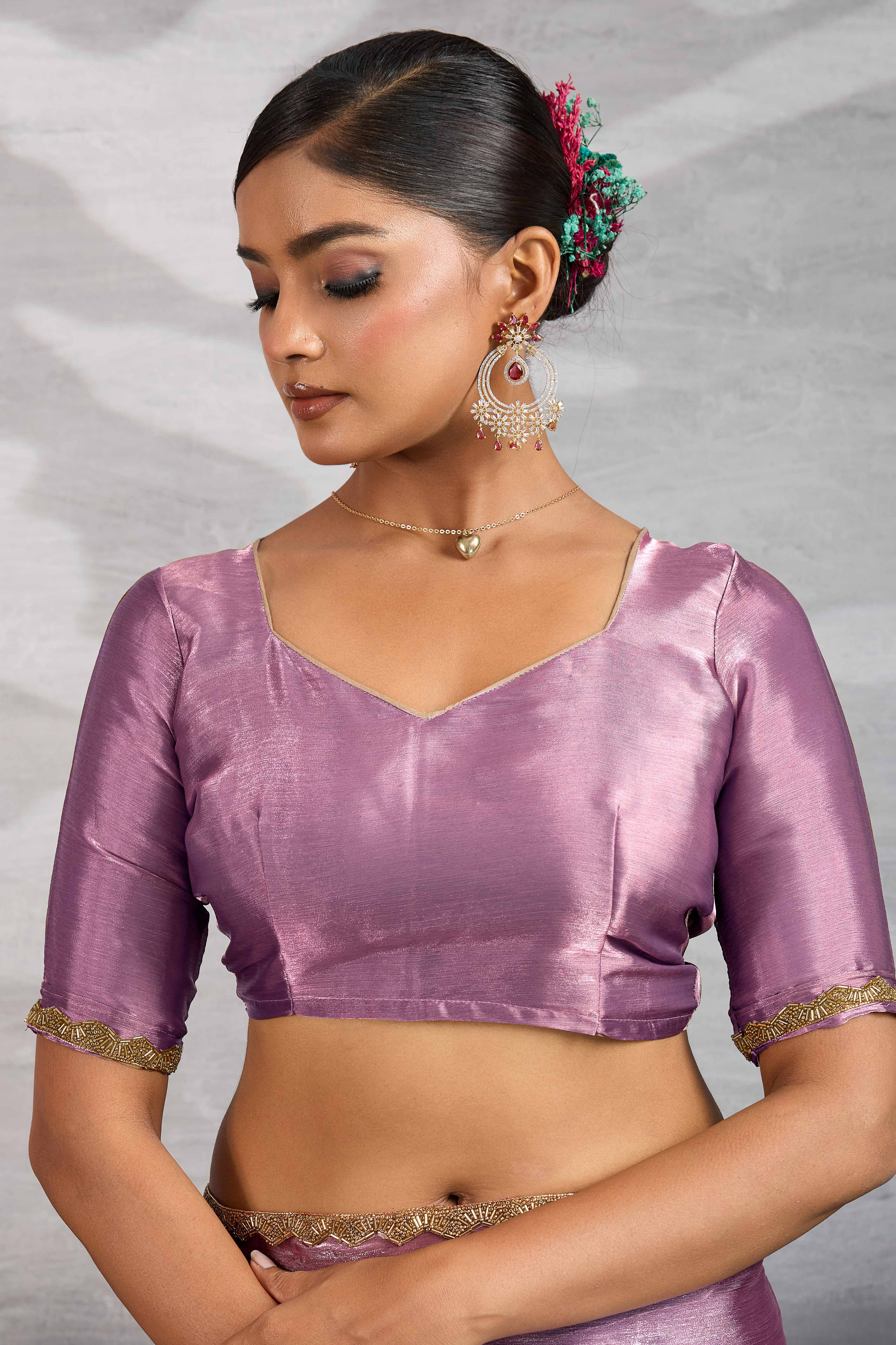 Solid Lilac Purple Chiffon Saree Featuring Beads Embellished Border