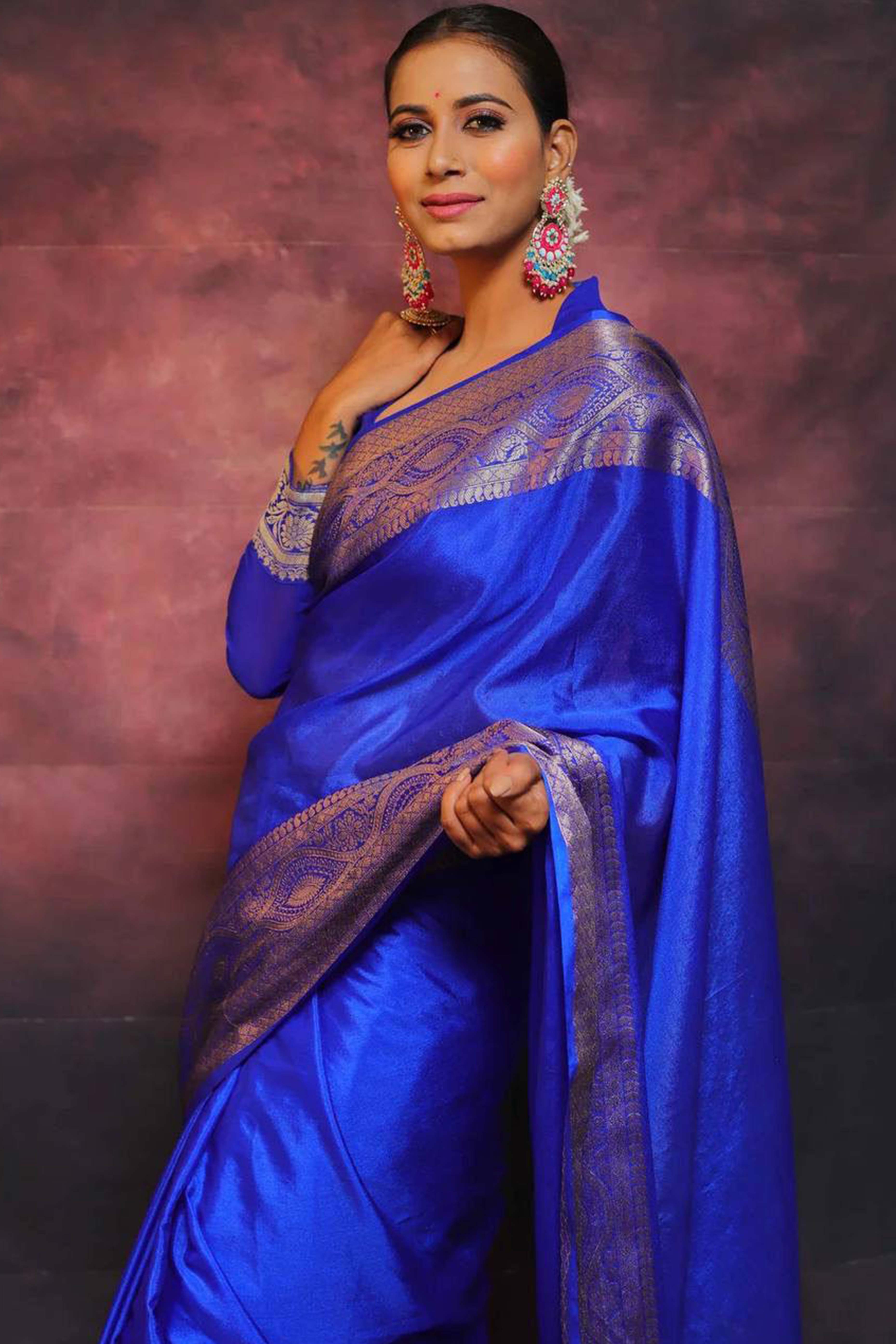 Majestic Royal Blue Floral Zari Woven Lichi Banarasi Silk Saree