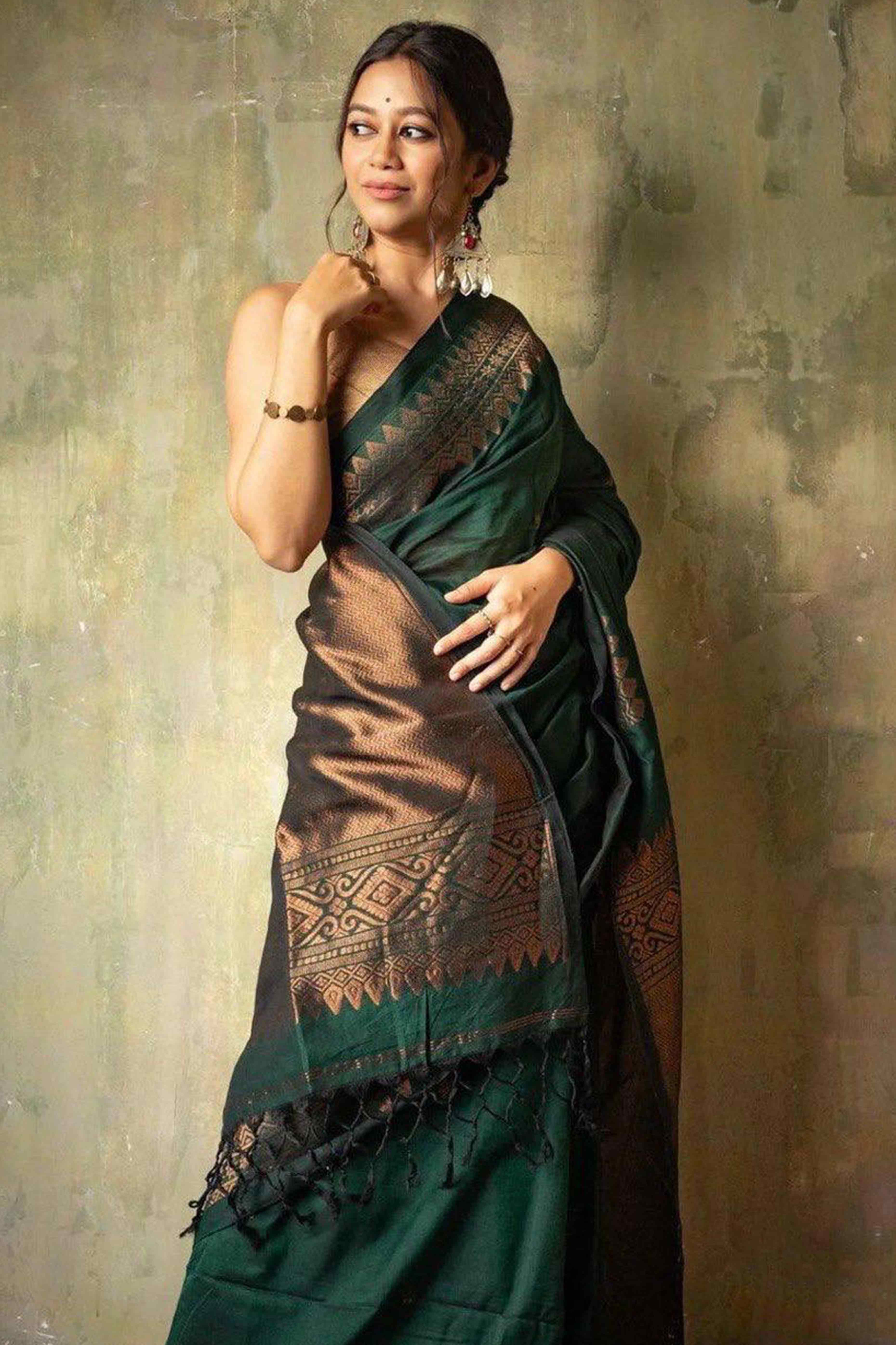 Green Floral Woven Lichi Banarasi Silk Saree
