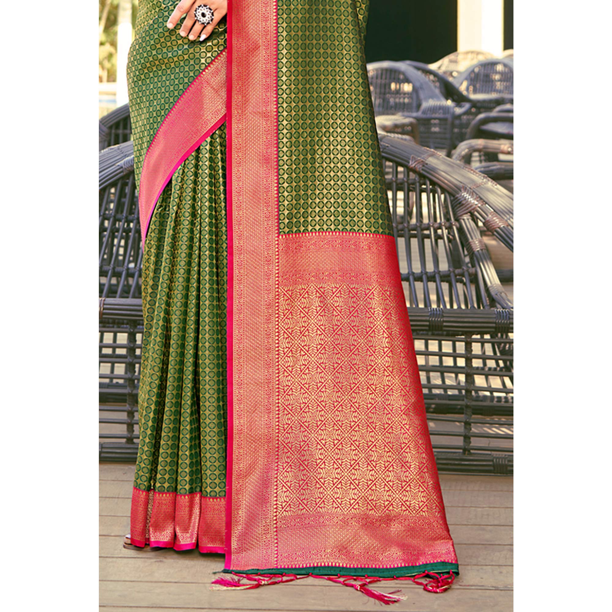 Mehendi Green Woven Banarasi Silk Saree With Tassels