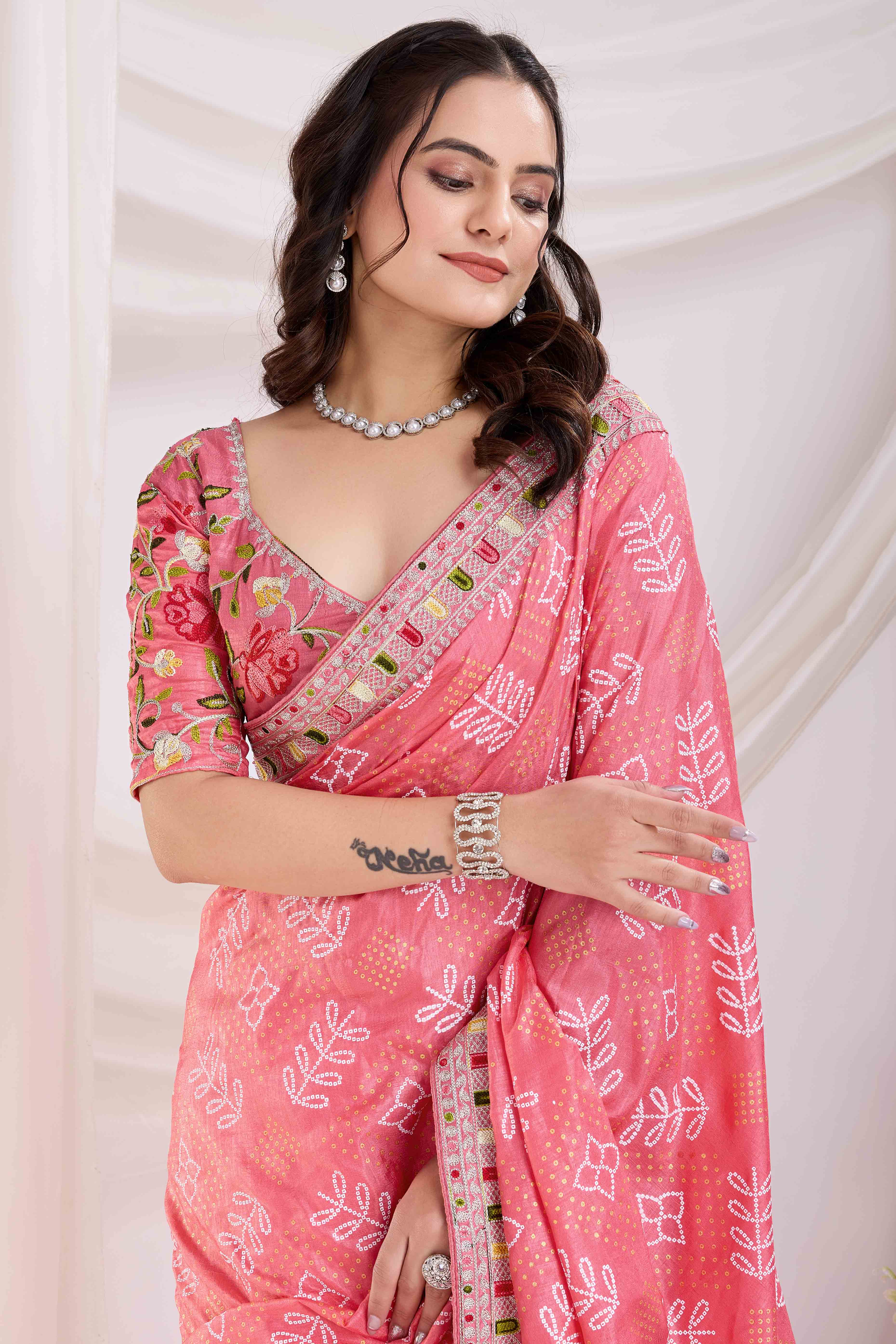 Pink Bandhani Printed With Embroidered Border Vichitra Silk Saree