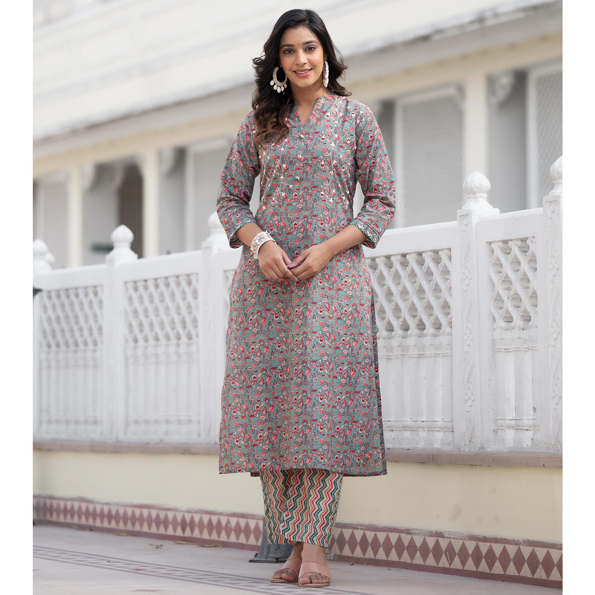 Green Floral Printed Pure Cotton Straight Salwar Suit