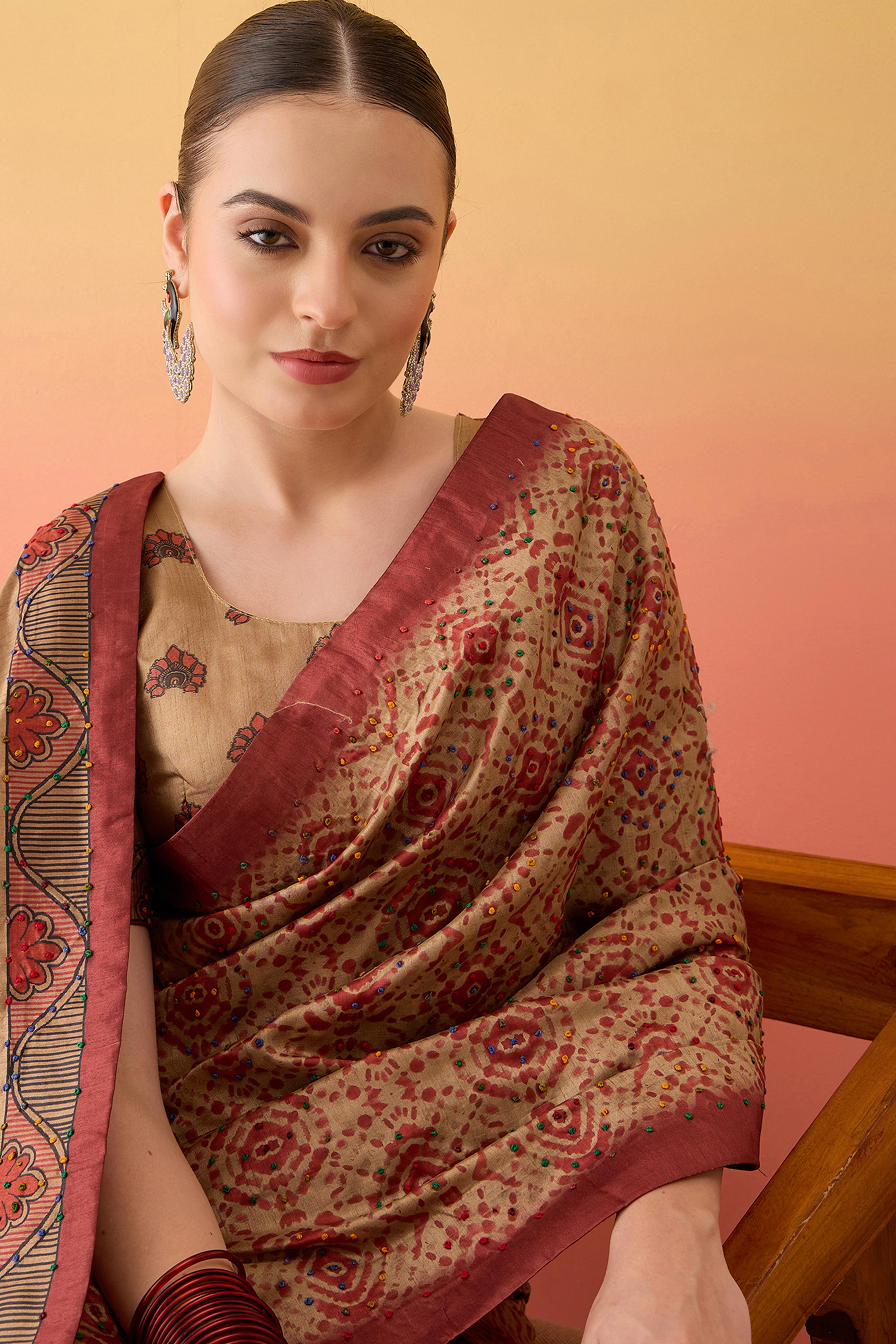 Beige Kalamkari Style Cotton Silk Saree Handcrafted Knot Work Border Ethnic Sophistication