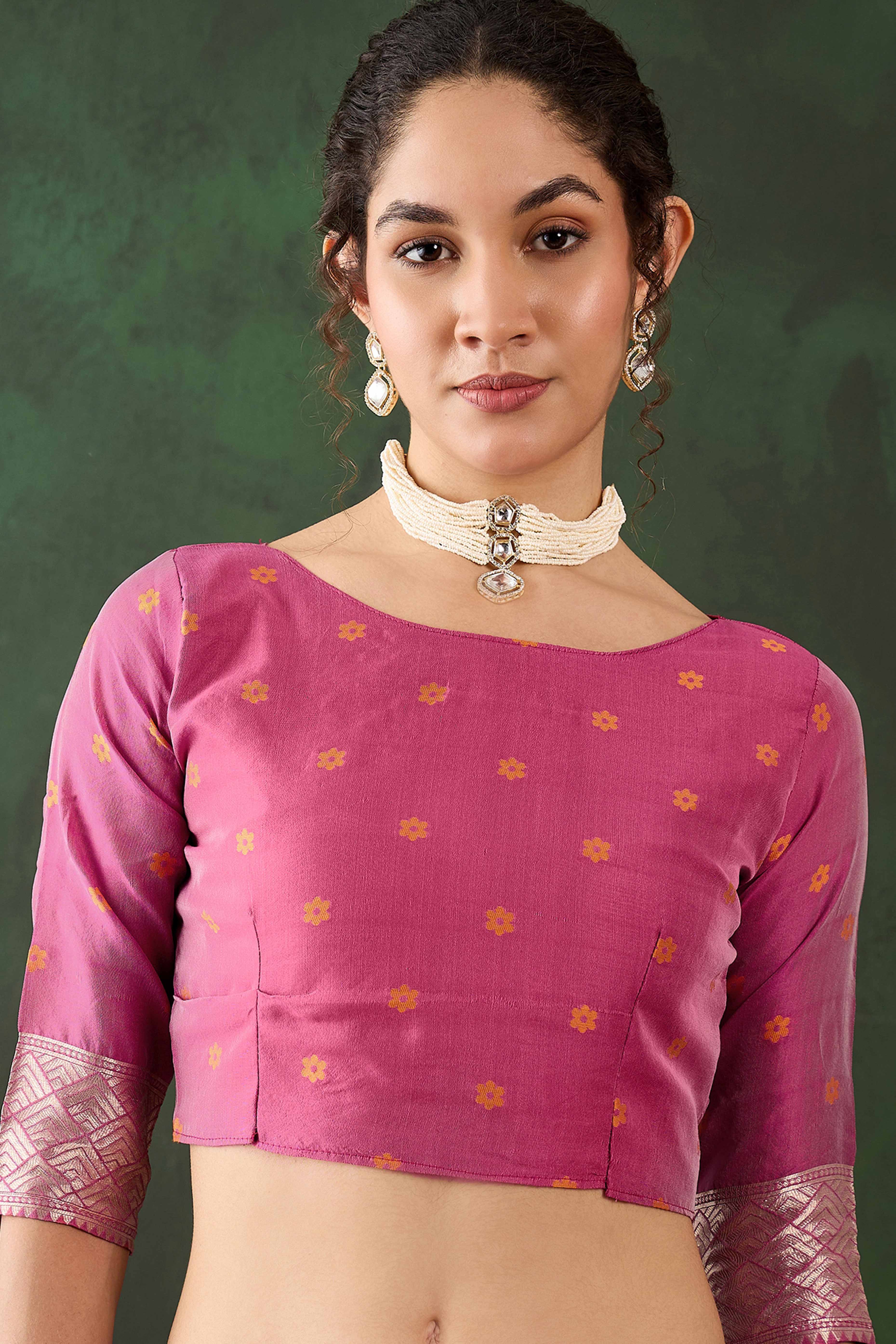 Lavender Cotton Blend Saree Adorned With Intricate Floral Zari Weaving & A Stylish Tassel Pallu