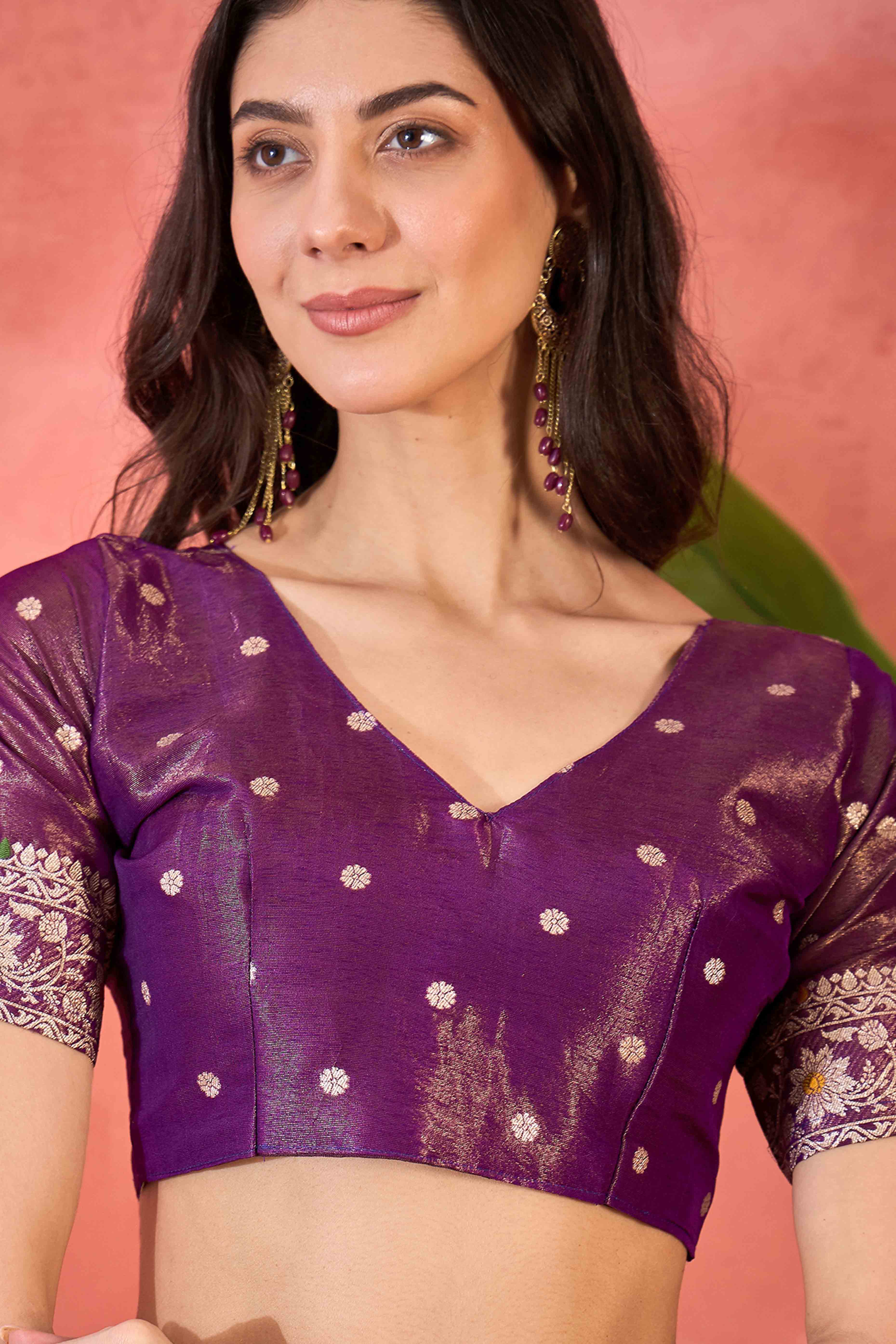 Floral Zari Woven Purple Saree In Shimmer Finish With Elegant Tassel Pallu