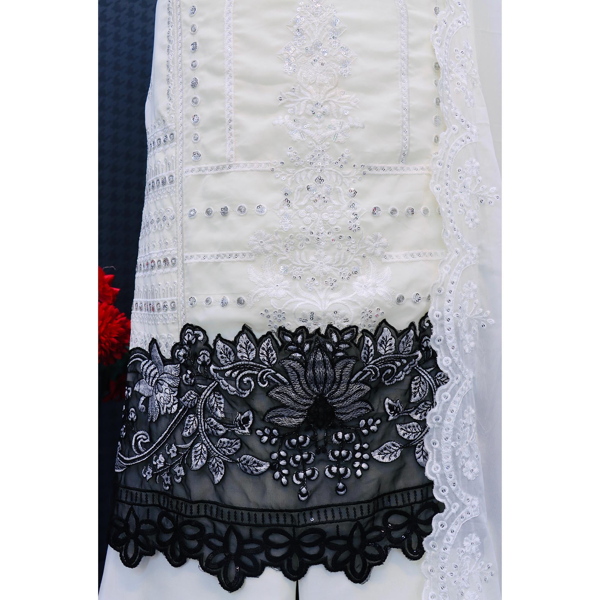 Cream Floral Embroidered Georgette Semi Stitched Pakistani Suit