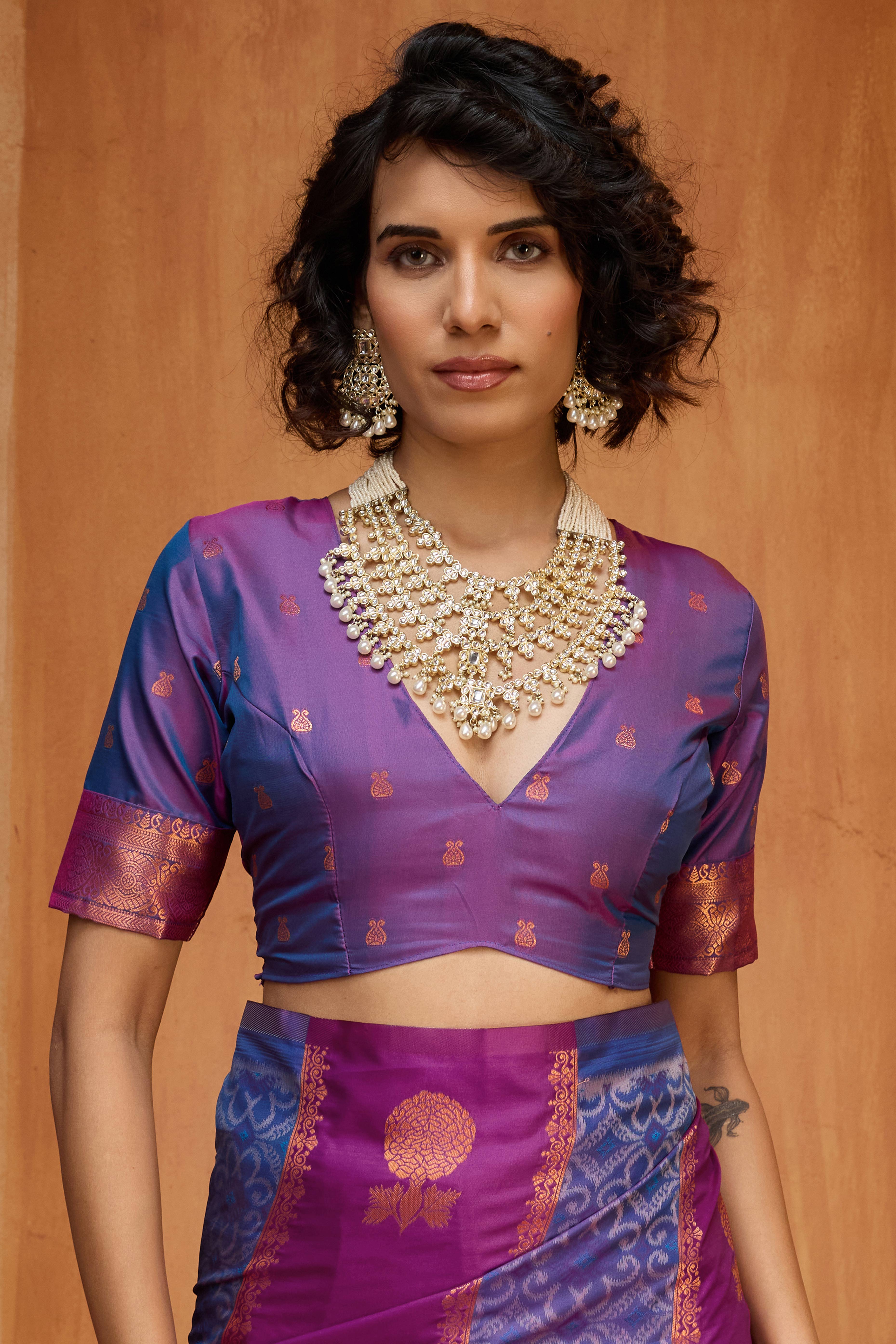 Classic Wine Floral Handloom Weaving Art Silk Saree With Statement Tassel Pallu