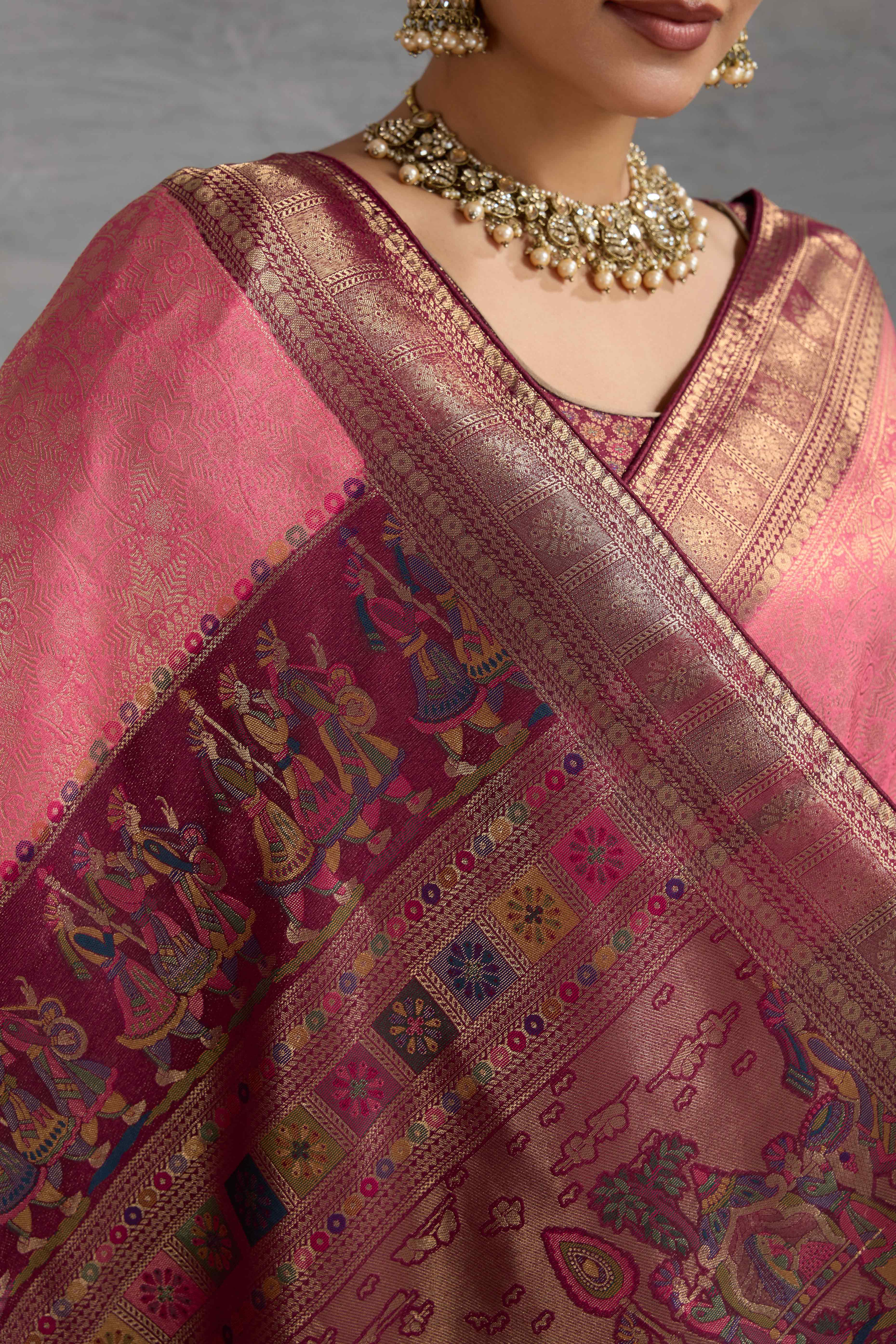 Pink Silk Kanjivaram Silk Saree Enhanced With Meenakari Weaving Borders