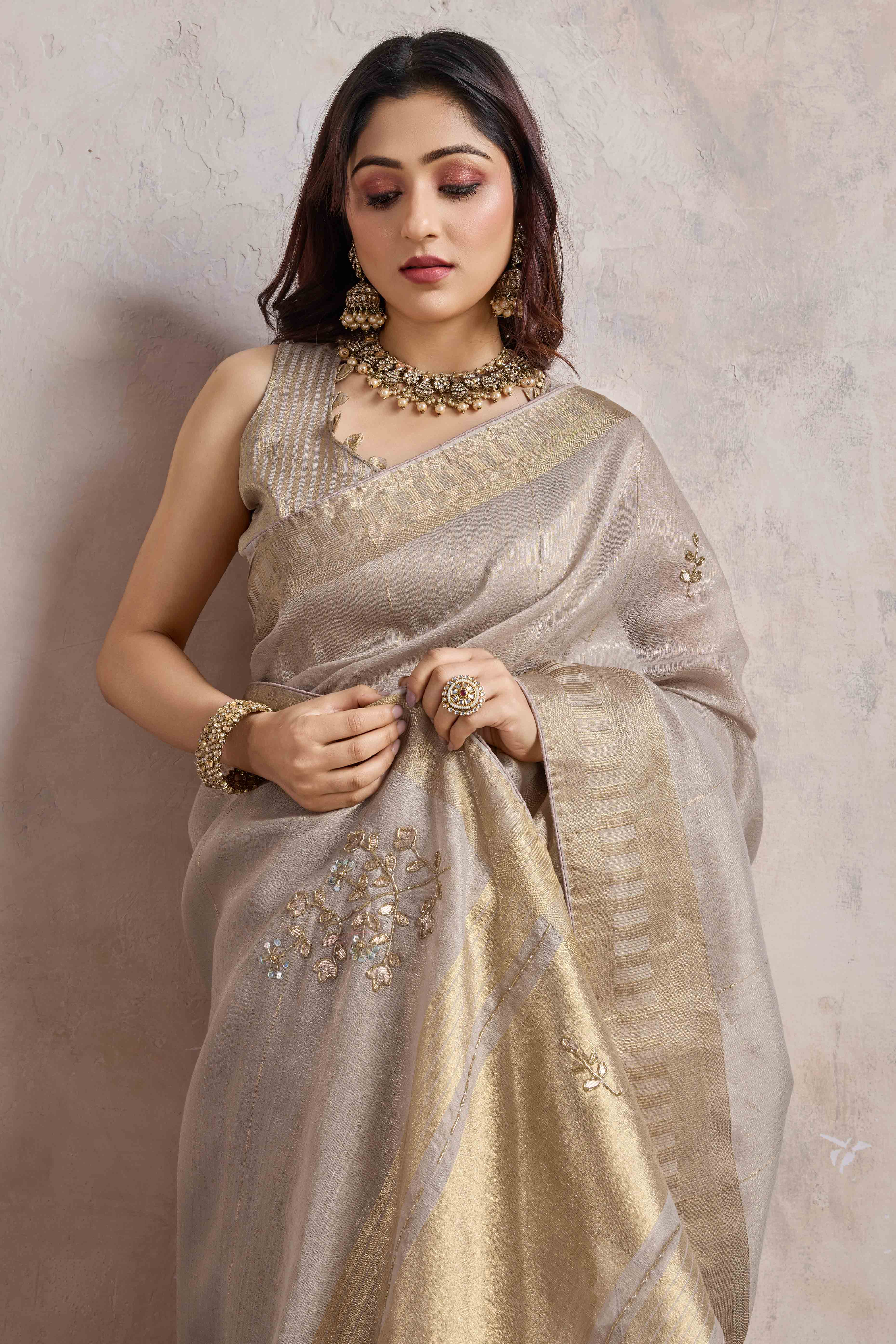 Grey Beads Work Woven Linen Slub Saree
