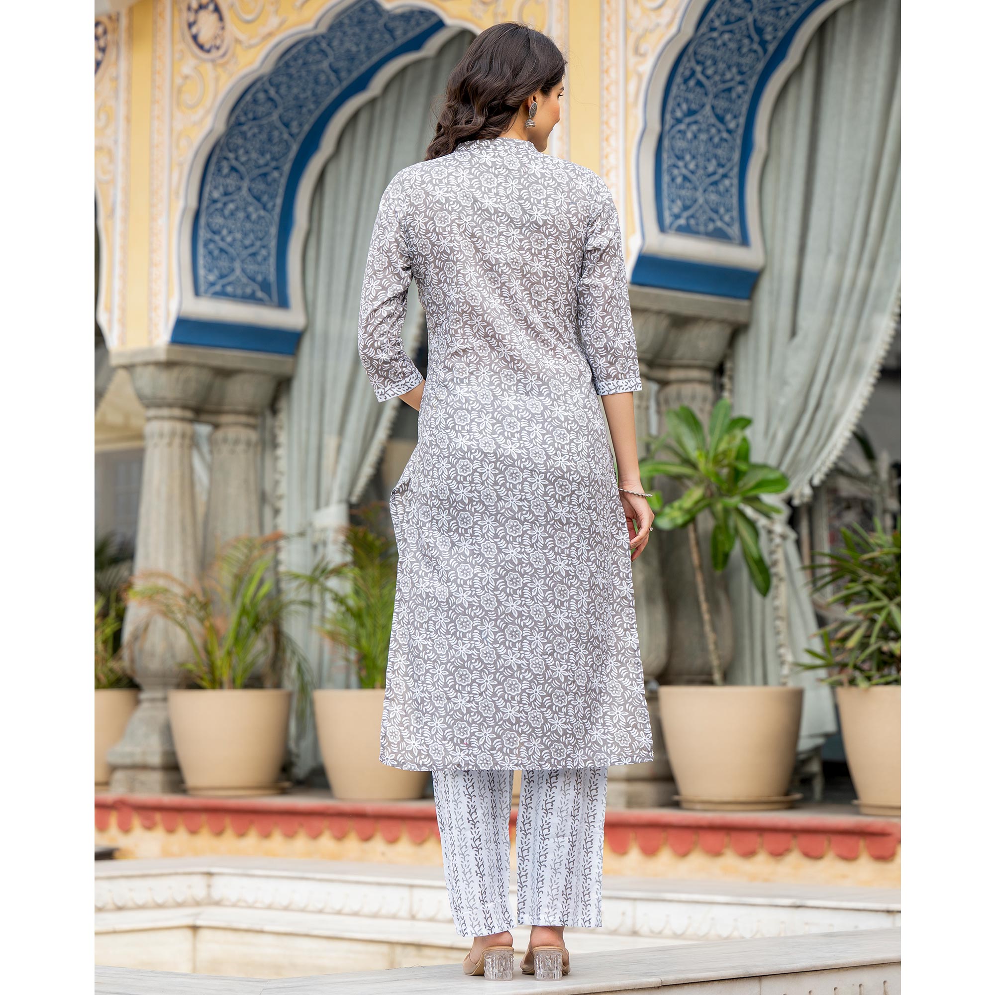 Grey Floral Printed Pure Cotton Salwar Suit