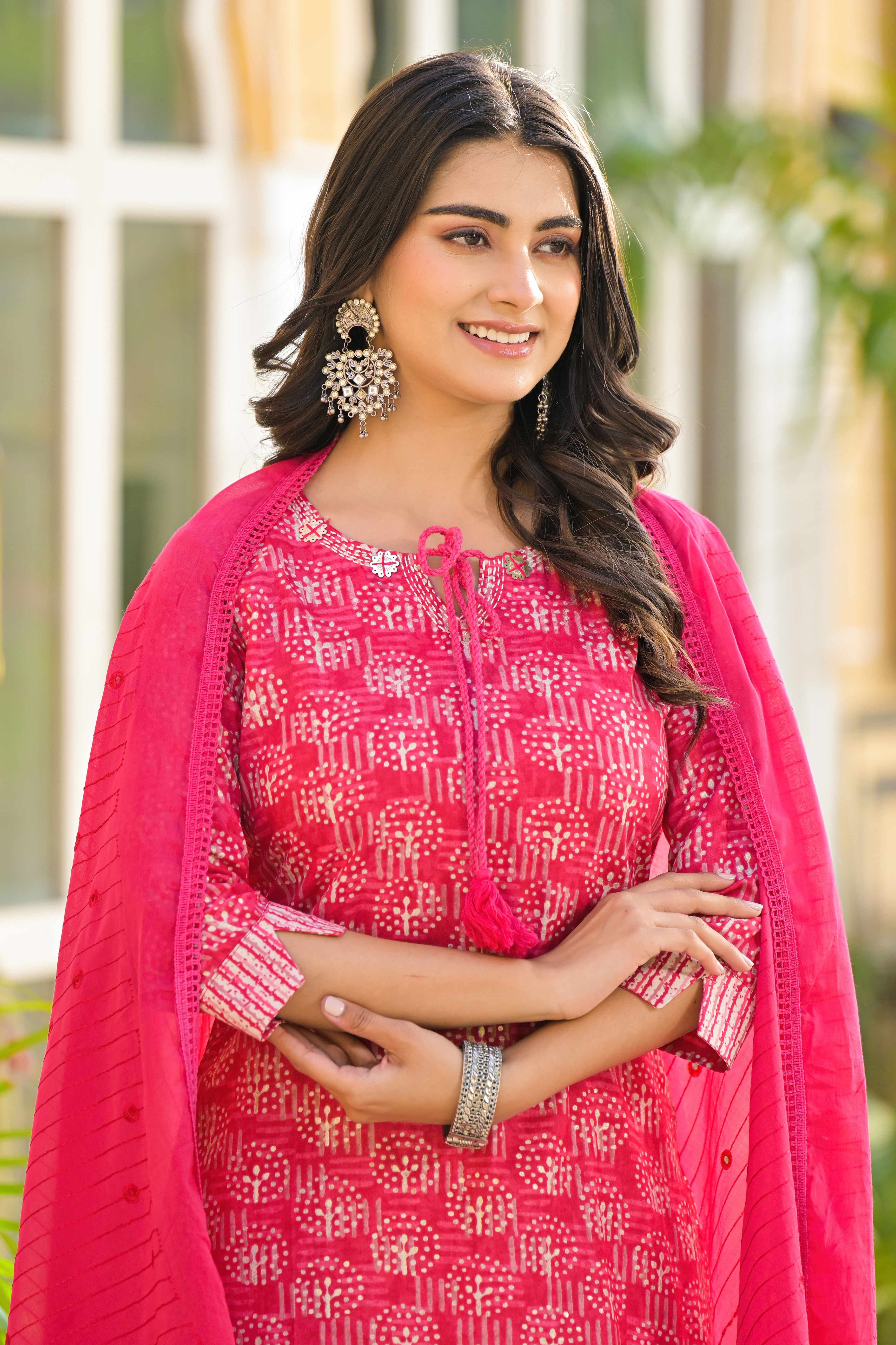 Pink Floral Printed Pure Cotton Straight Salwar Suit