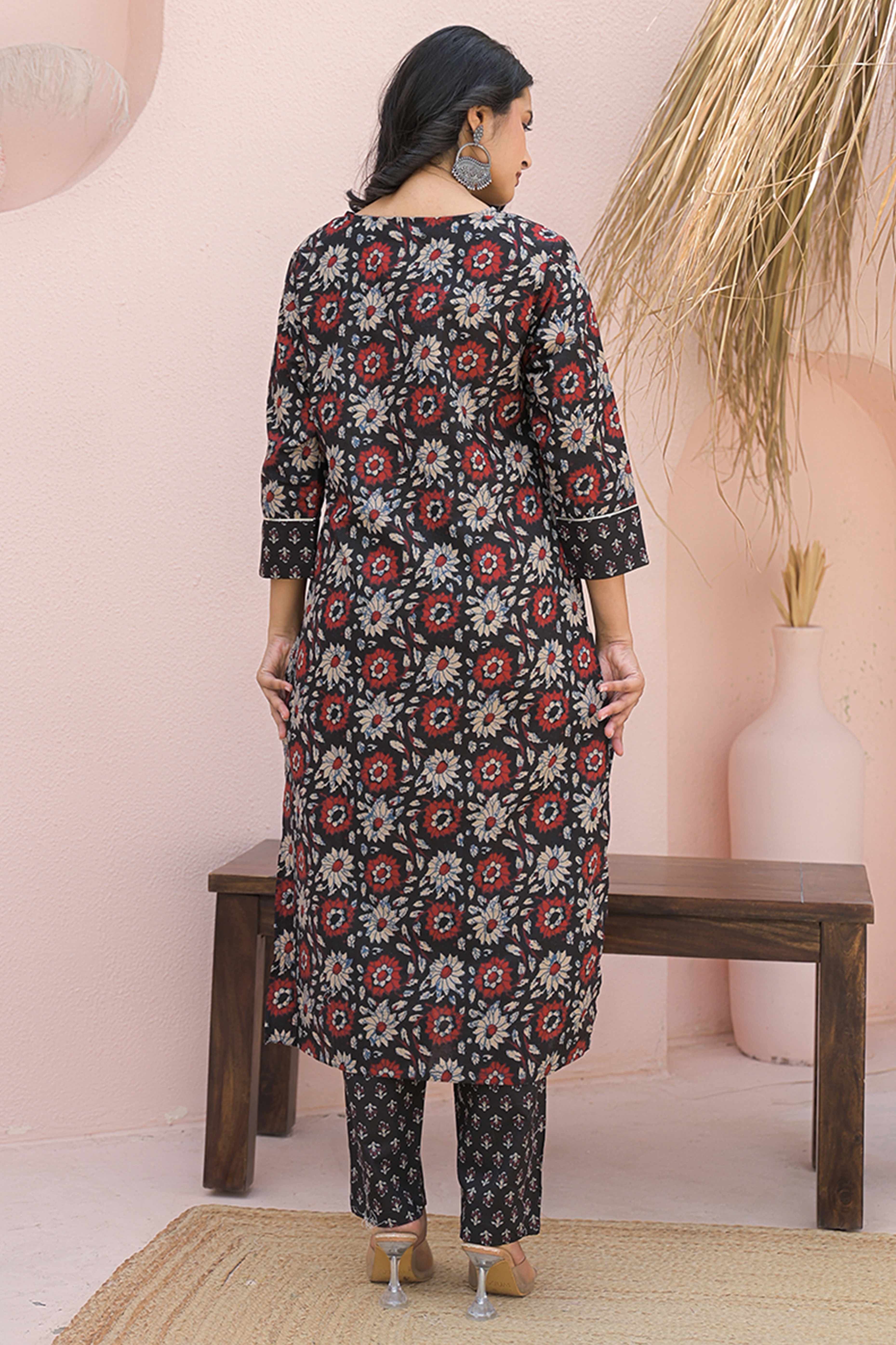 Black Floral Printed Salwar Suit in Breathable Pure Cotton for Effortless Style