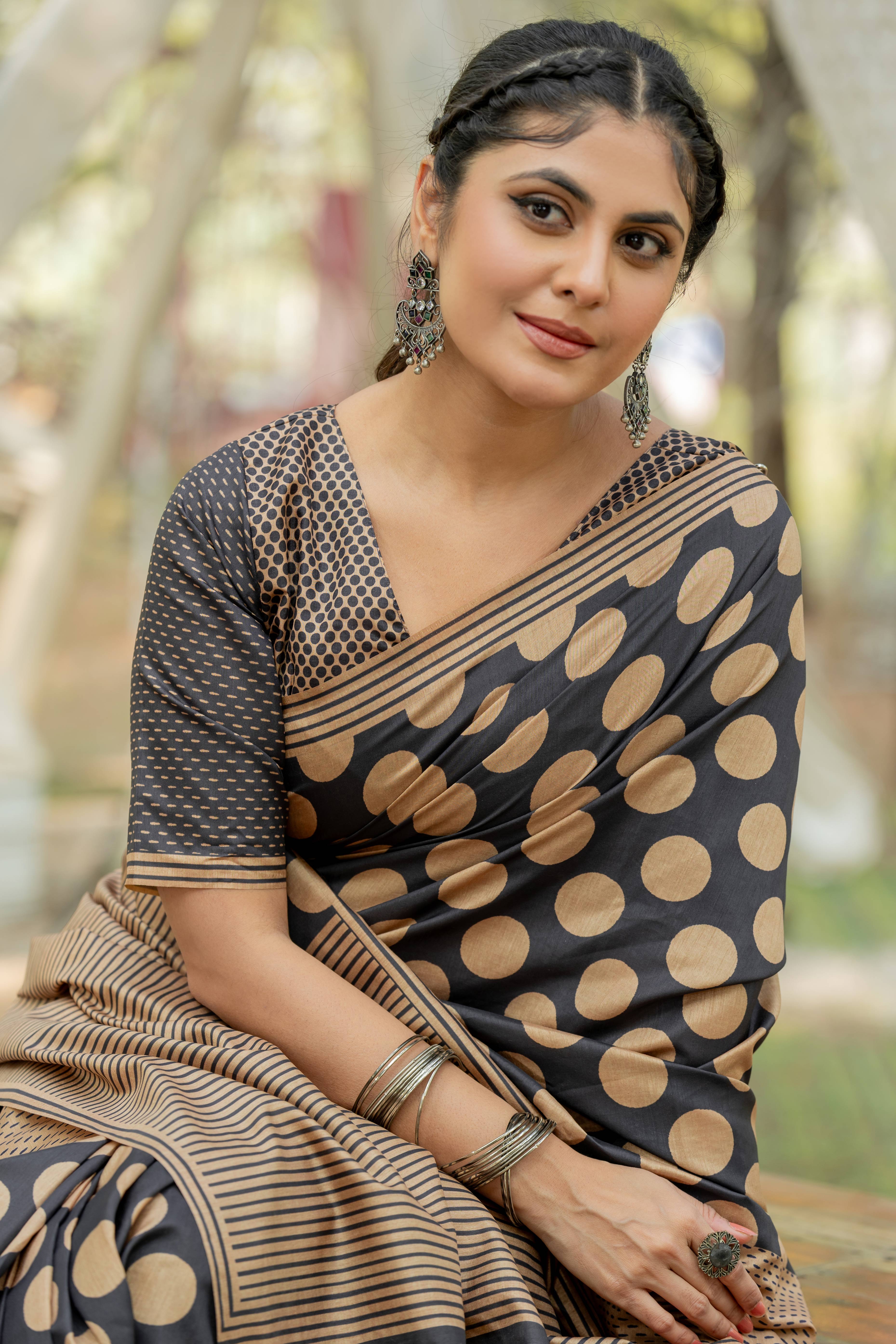 Black Kozi Cotton Silk Saree Showcasing Digital Prints and Soft Tassel Edging