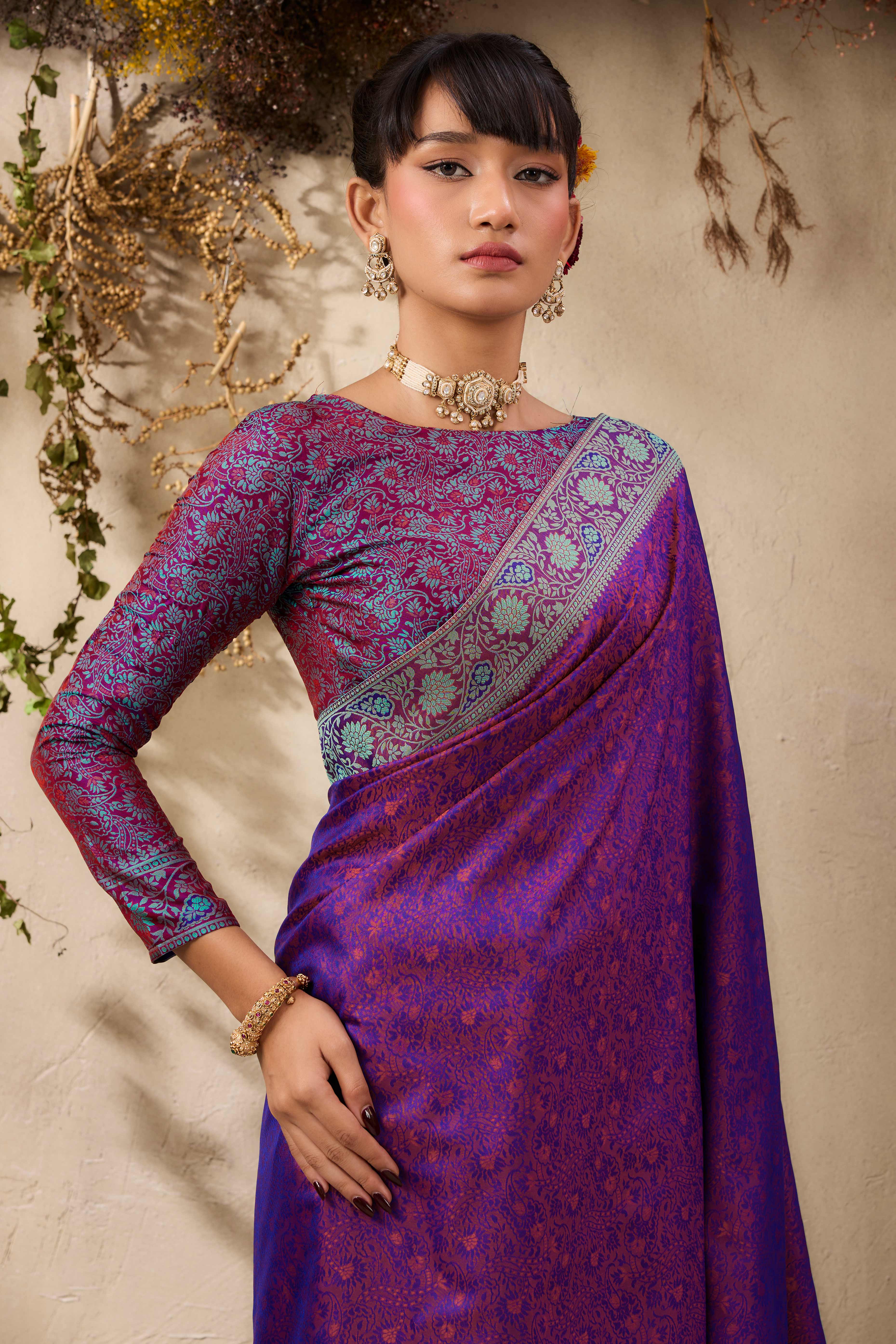 Purple Pure Silk Kanjivaram Handloom Saree Enhanced with Zari Woven Patterns