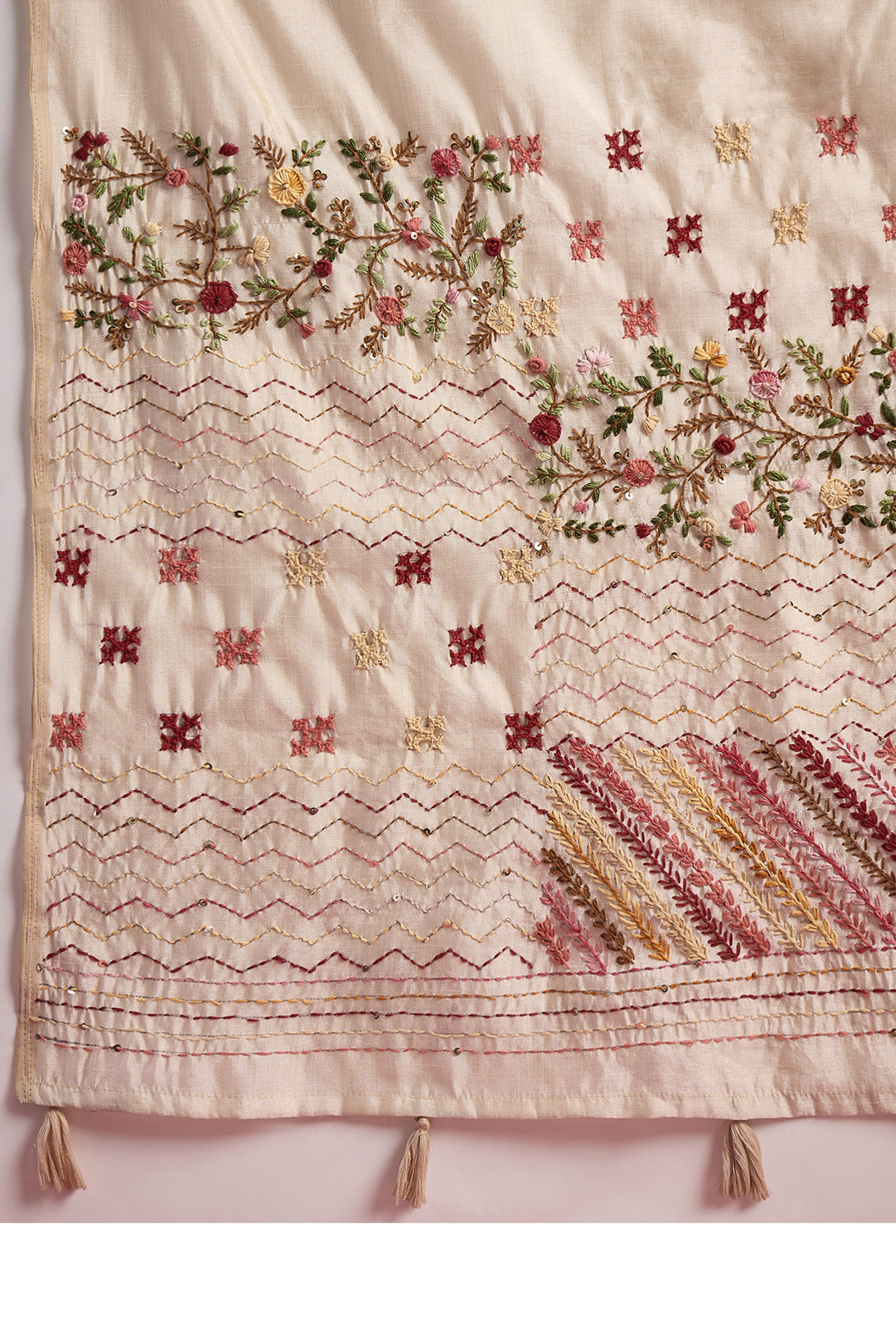 Cream Tussar Silk Saree Highlighted with Fine Thread Embroidery