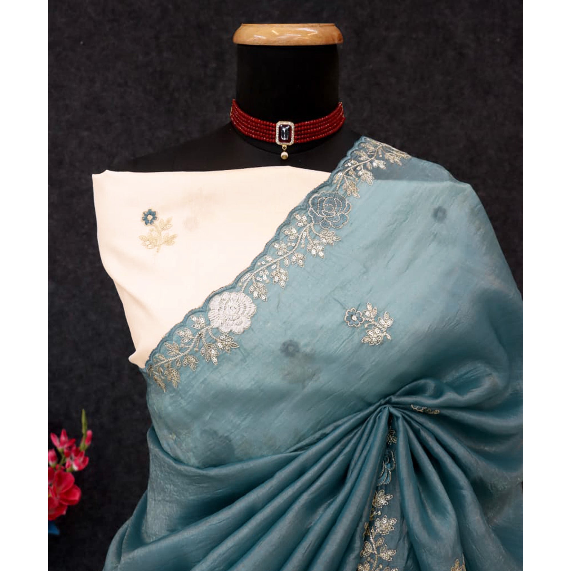 Blue Lightweight Georgette Crush Saree Adorned with Delicate Floral Embroidery