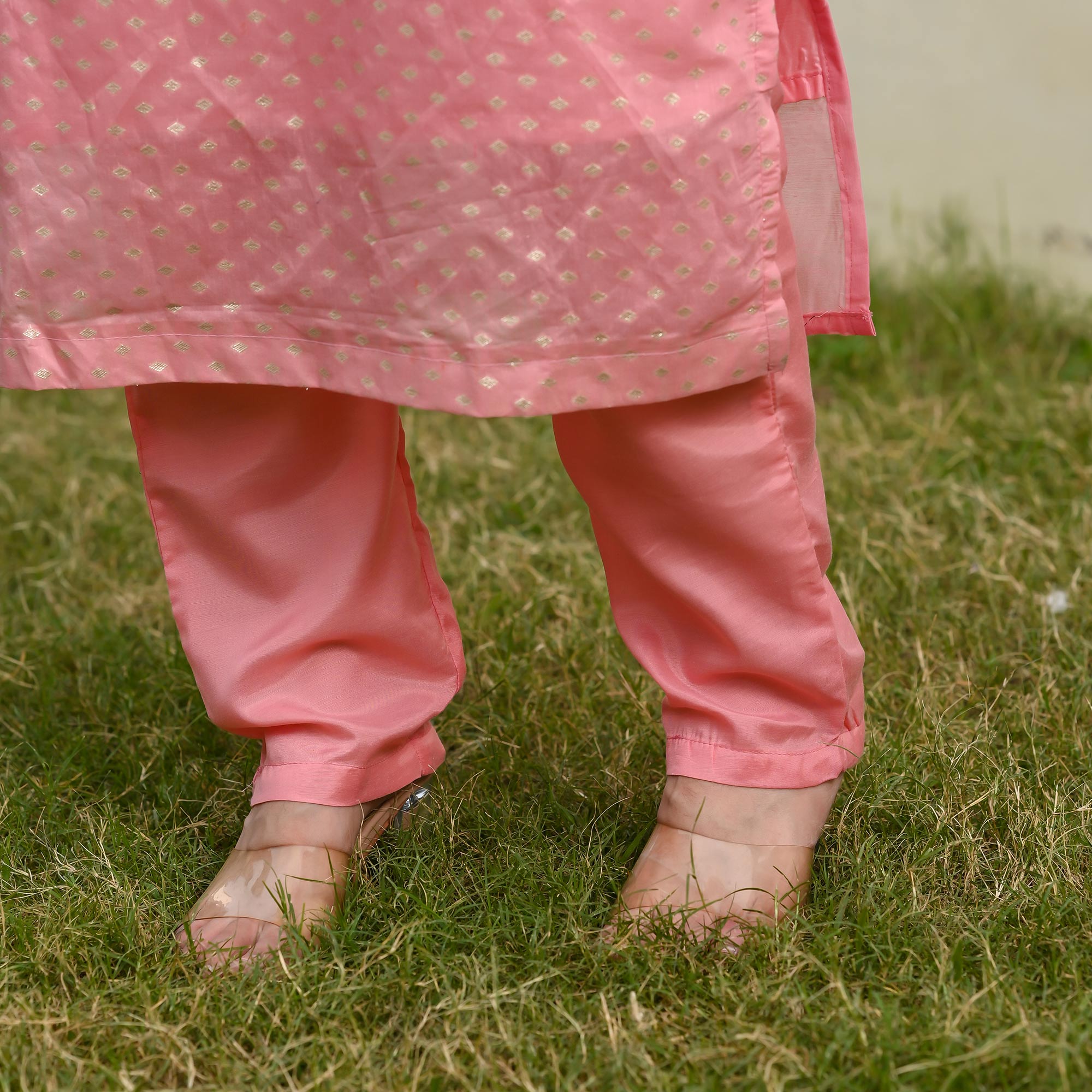 Pink Woven Banarasi Silk Salwar Suit