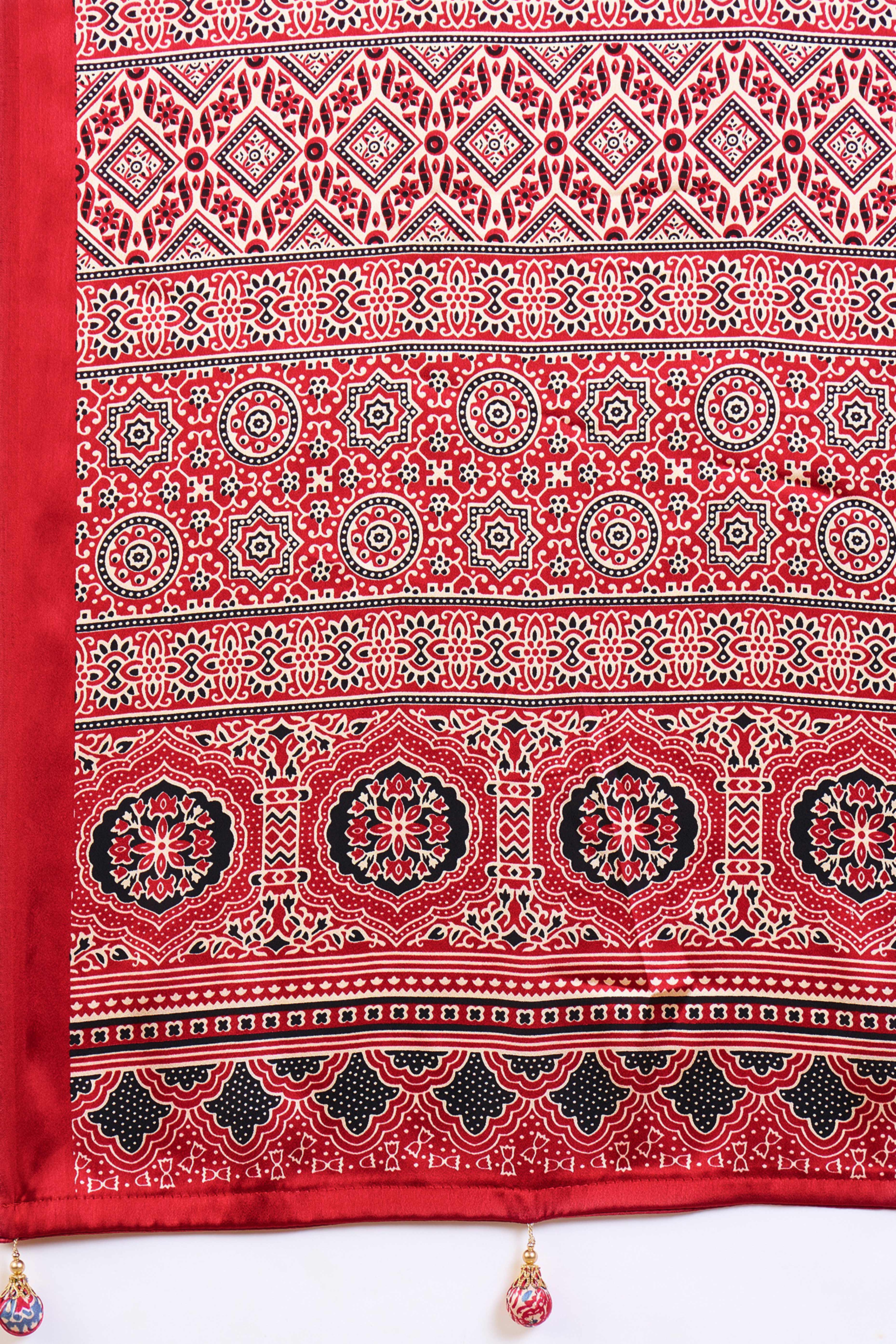 Cream & Red Modal Satin Saree Featuring a Solid Base and Artisanal Ajrakh Pallu