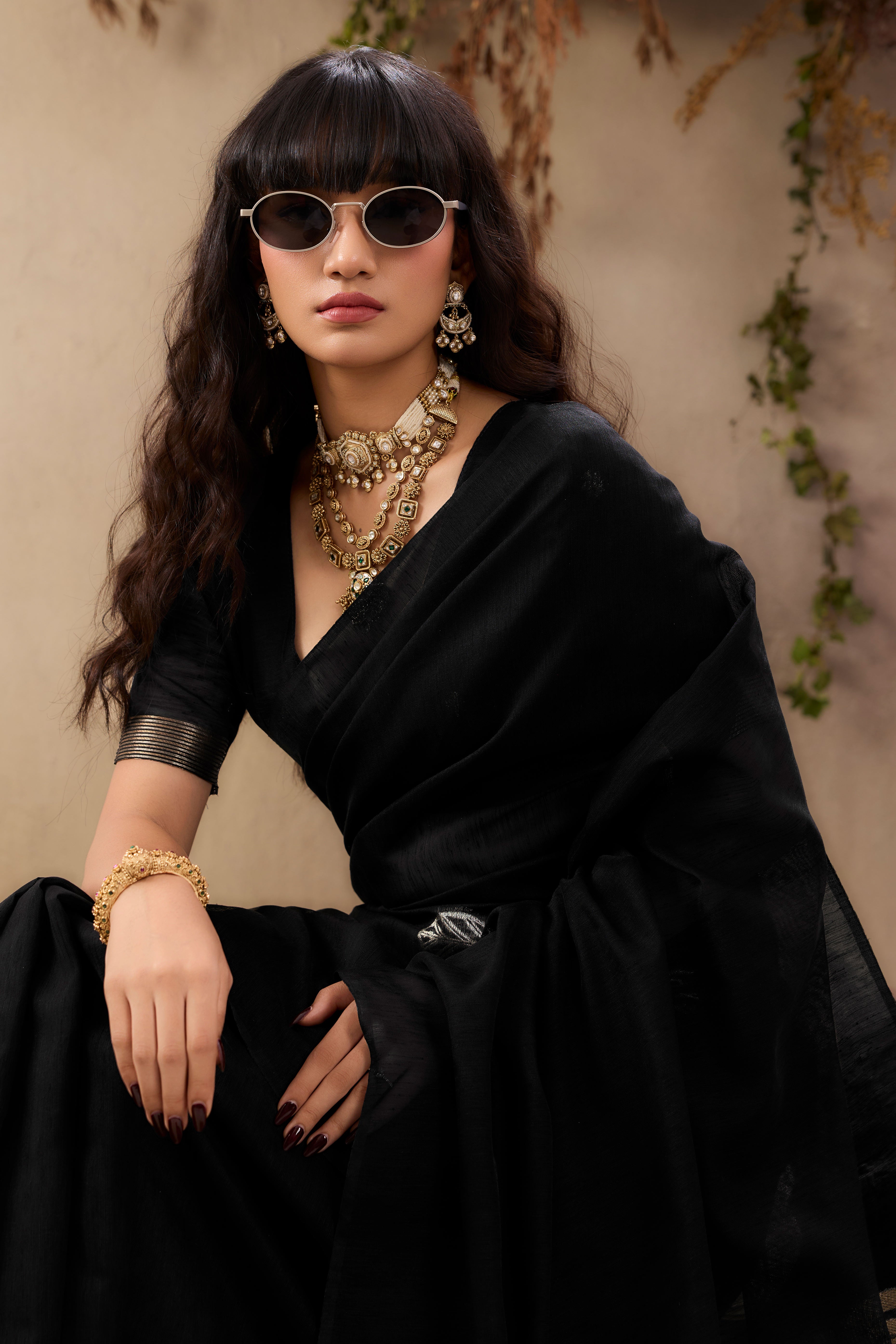 Black Heritage Munga Art Silk Saree Highlighted with Fine Zari Weaving