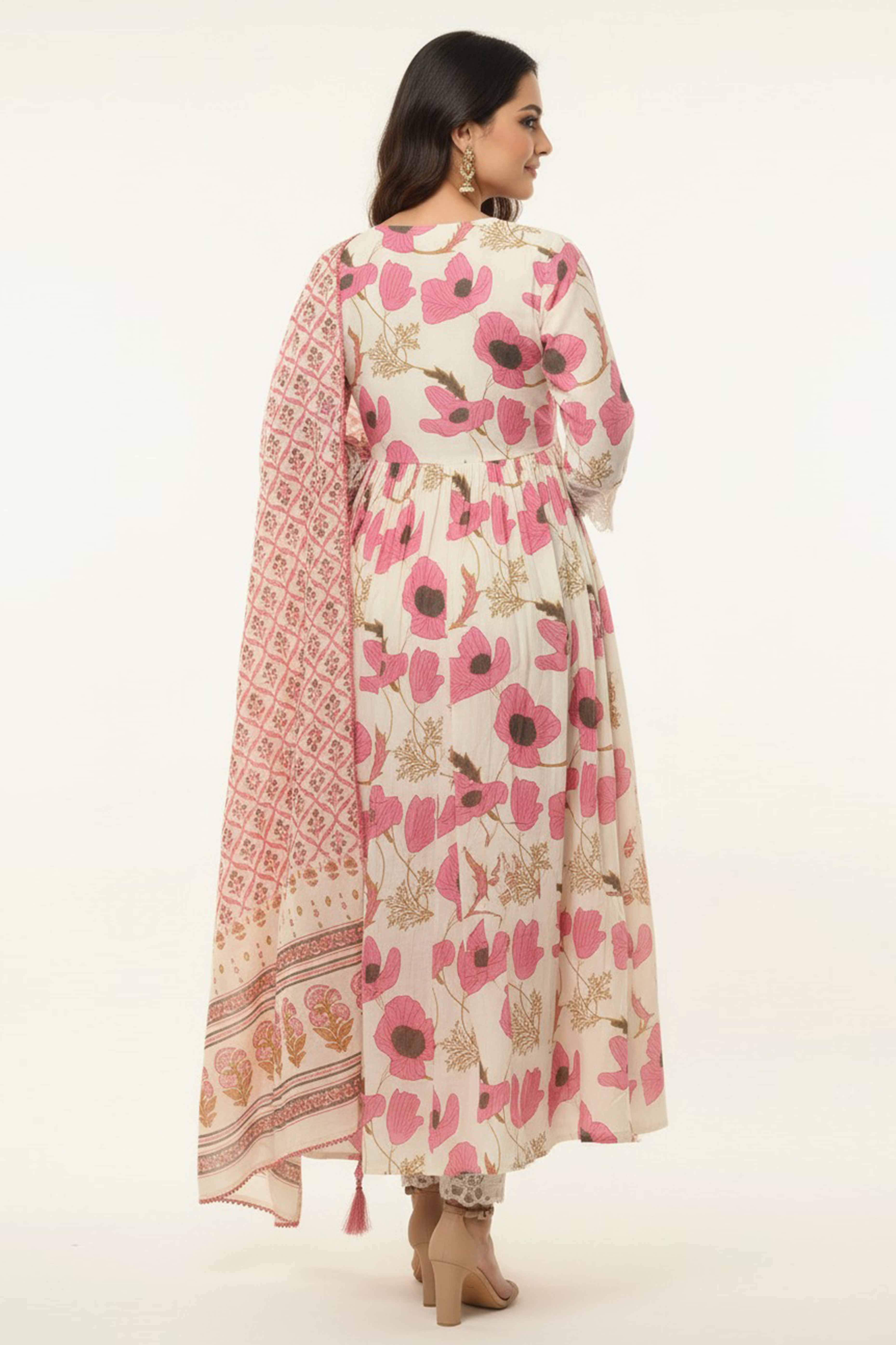 Off-White Cotton Alia Cut Salwar Suit With Floral Accents
