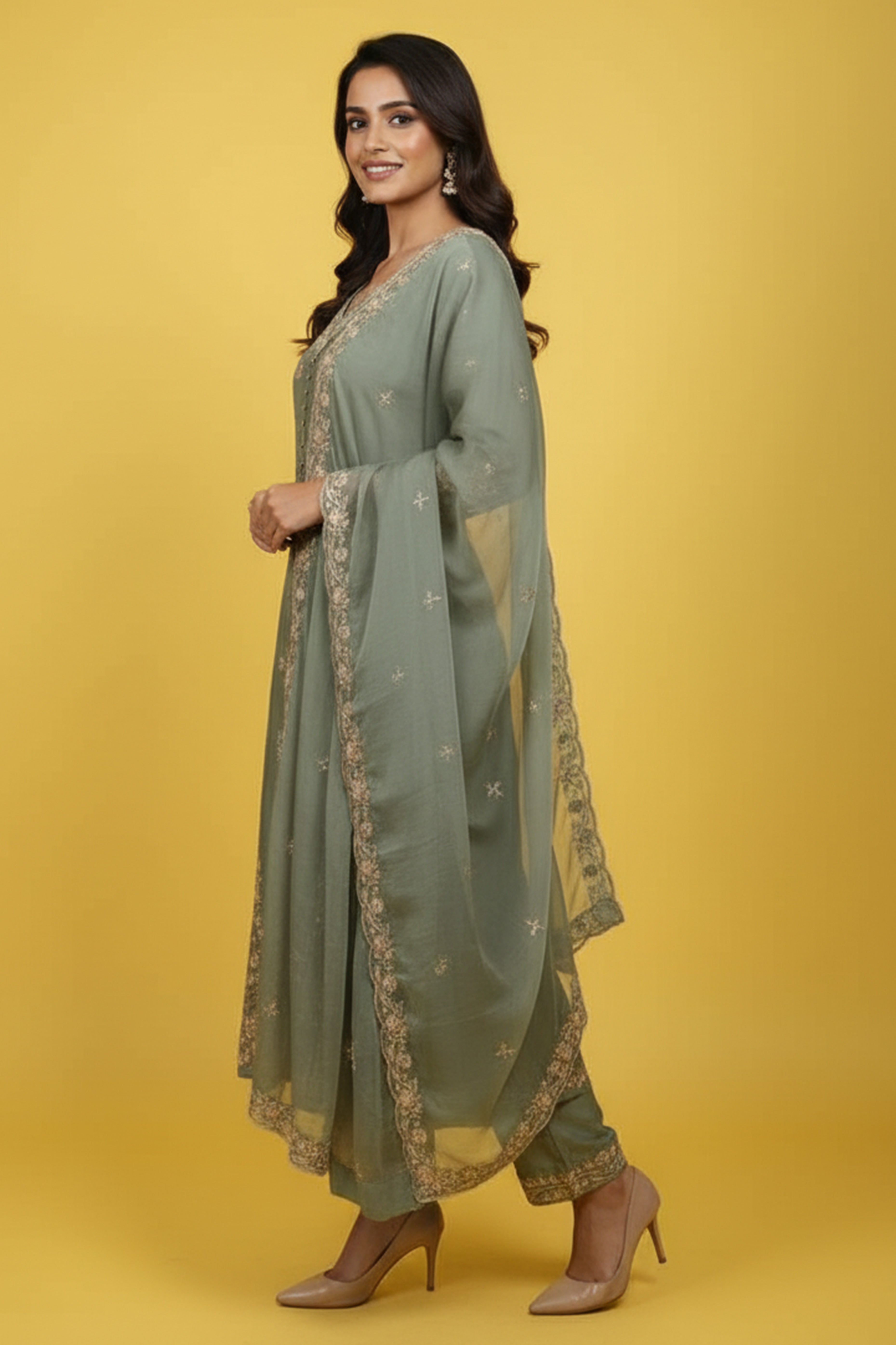 Green Elegant Chanderi Shimmer Blend Suit with Organza Dupatta & Sequins Embroidery