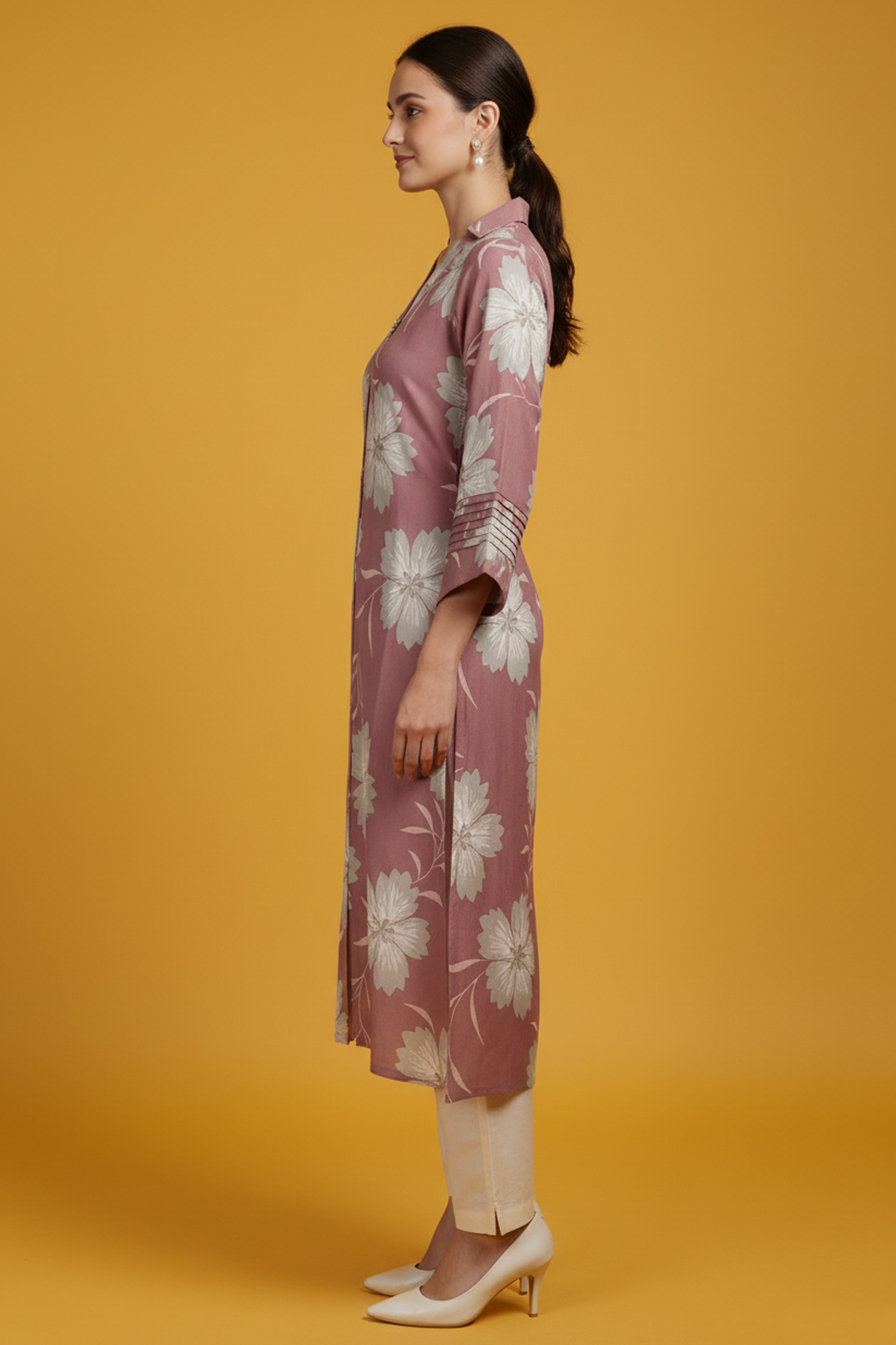 Light Mauve Floral Printed A-Line Kurti in Viscose Blend Slub Fabric