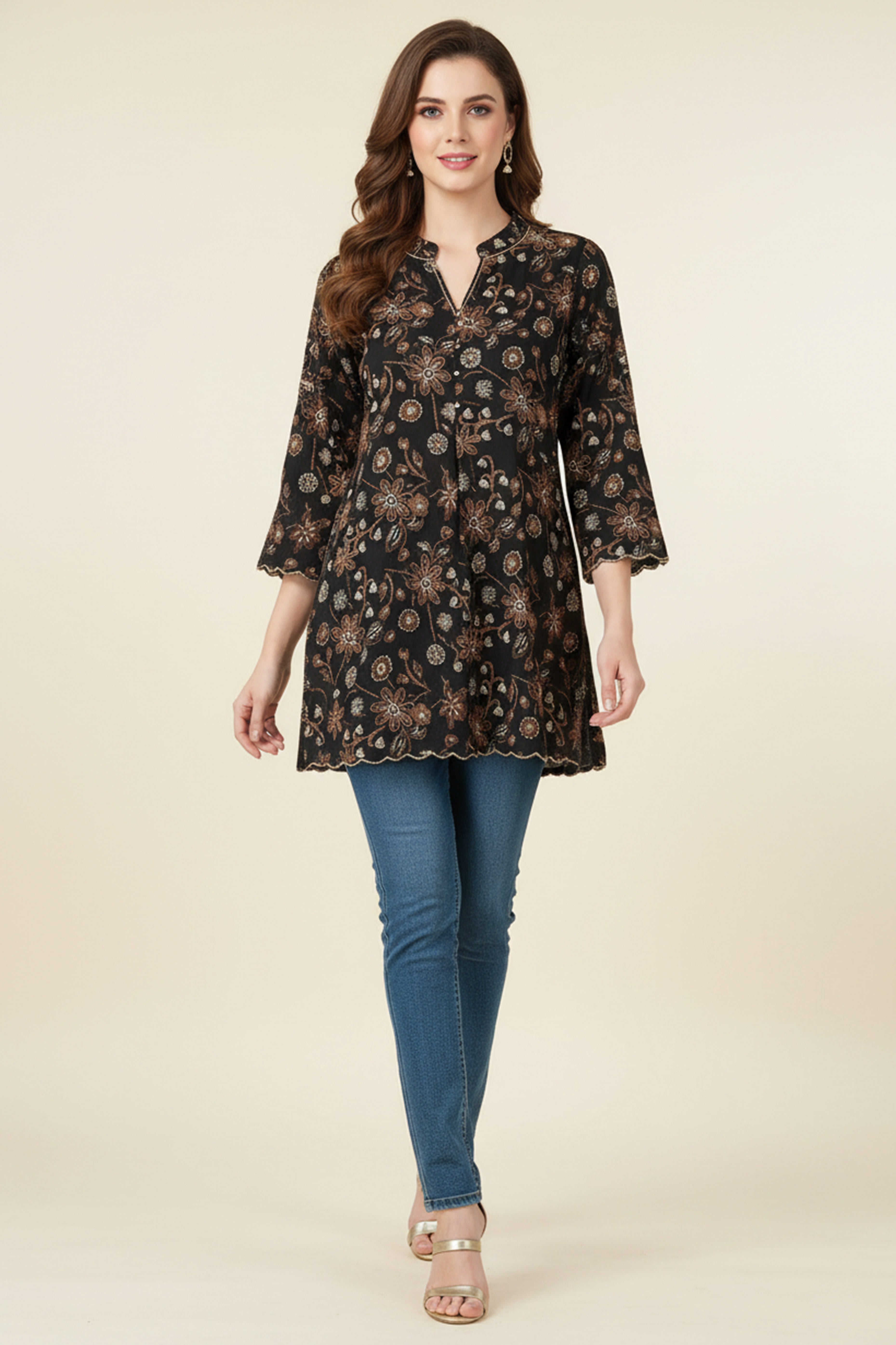 Minimalist Black Pure Cotton Straight Top with All-Over Floral Motifs