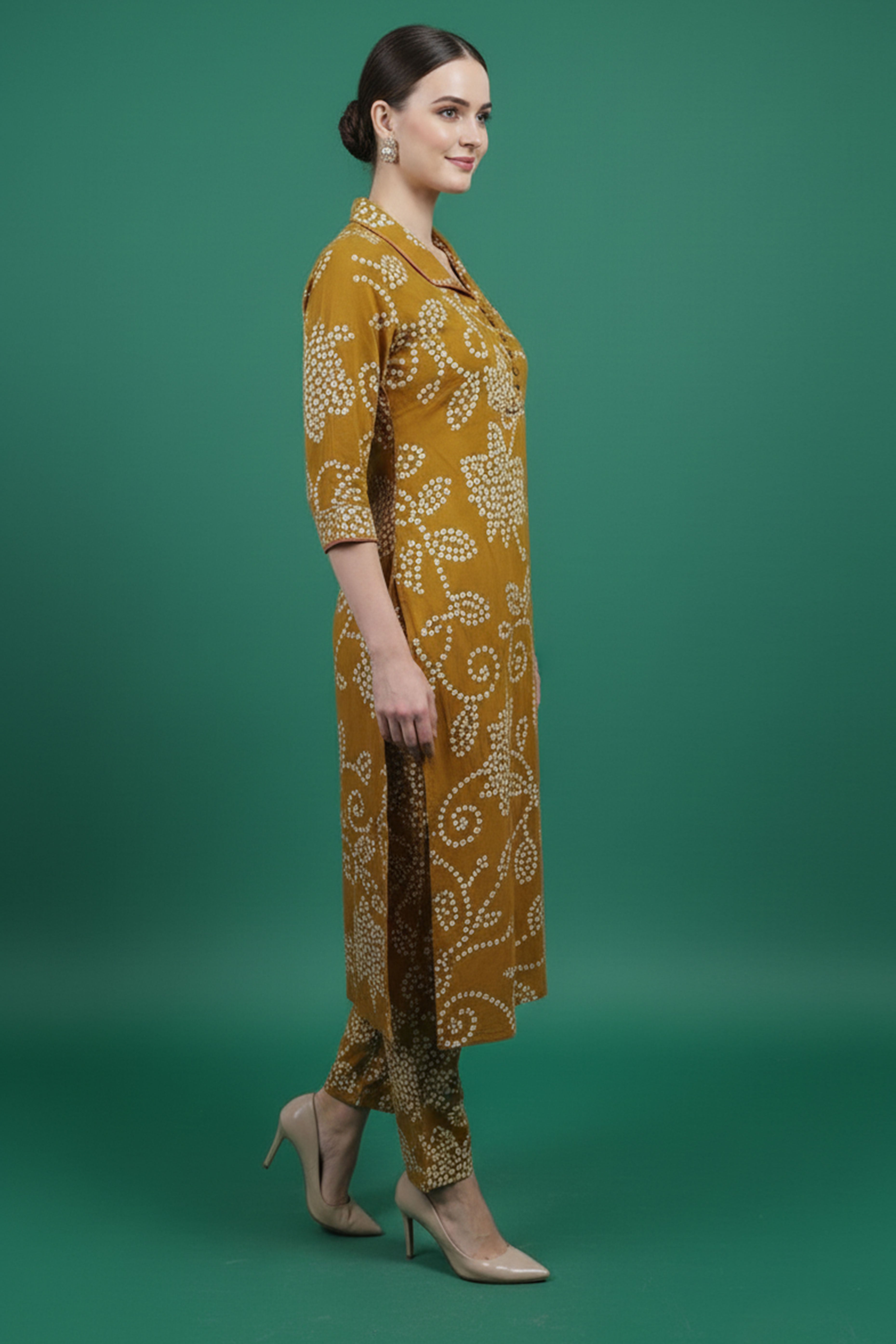 Green Bandhani Print Straight Fit Top Bottom Set in Comfortable Rayon Fabric