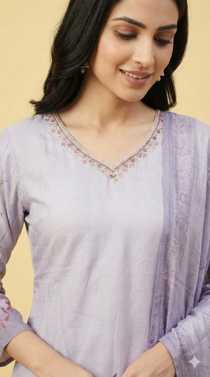 Lavender Floral Printed Muslin Straight-Cut Salwar Suit Perfect for Festive Occasions