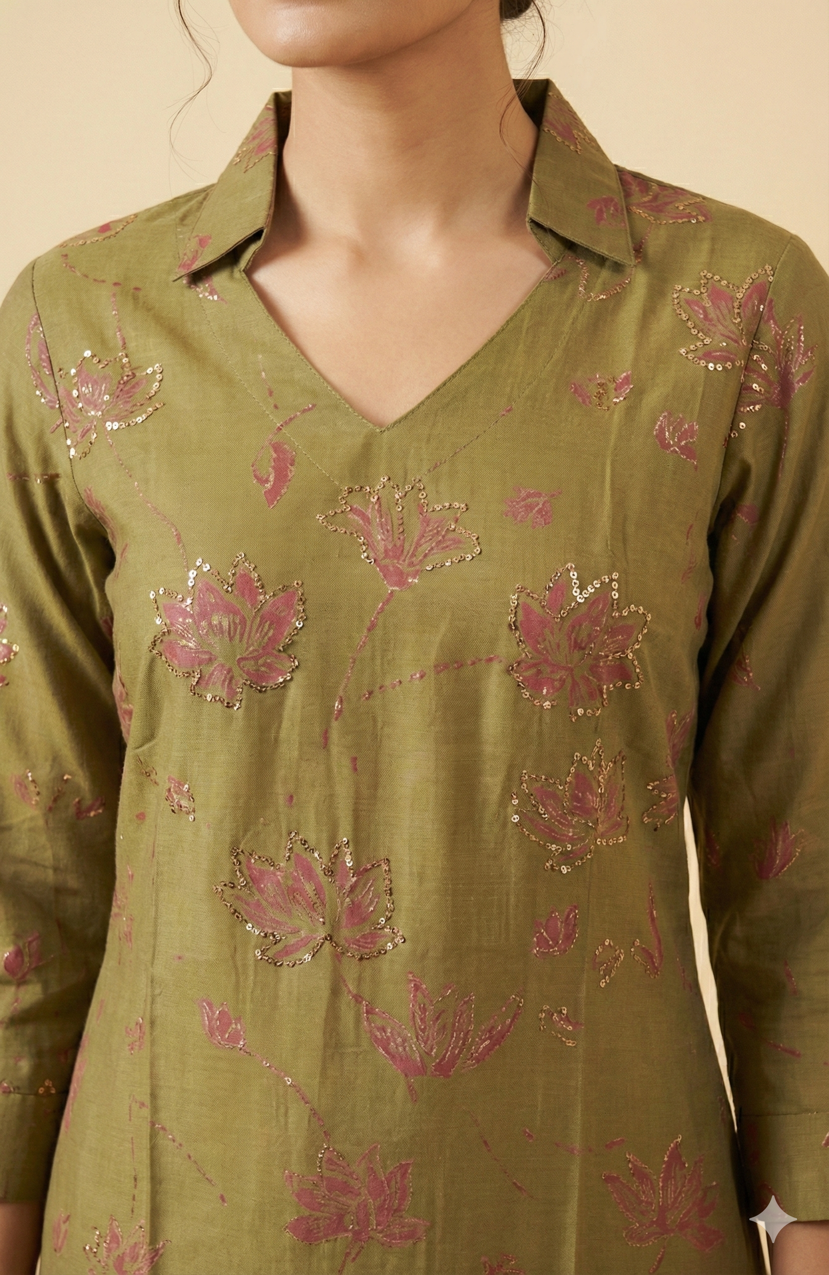 Green Floral Printed Viscose Straight Fit Kurti with Fine Handwork and Soft Comfort