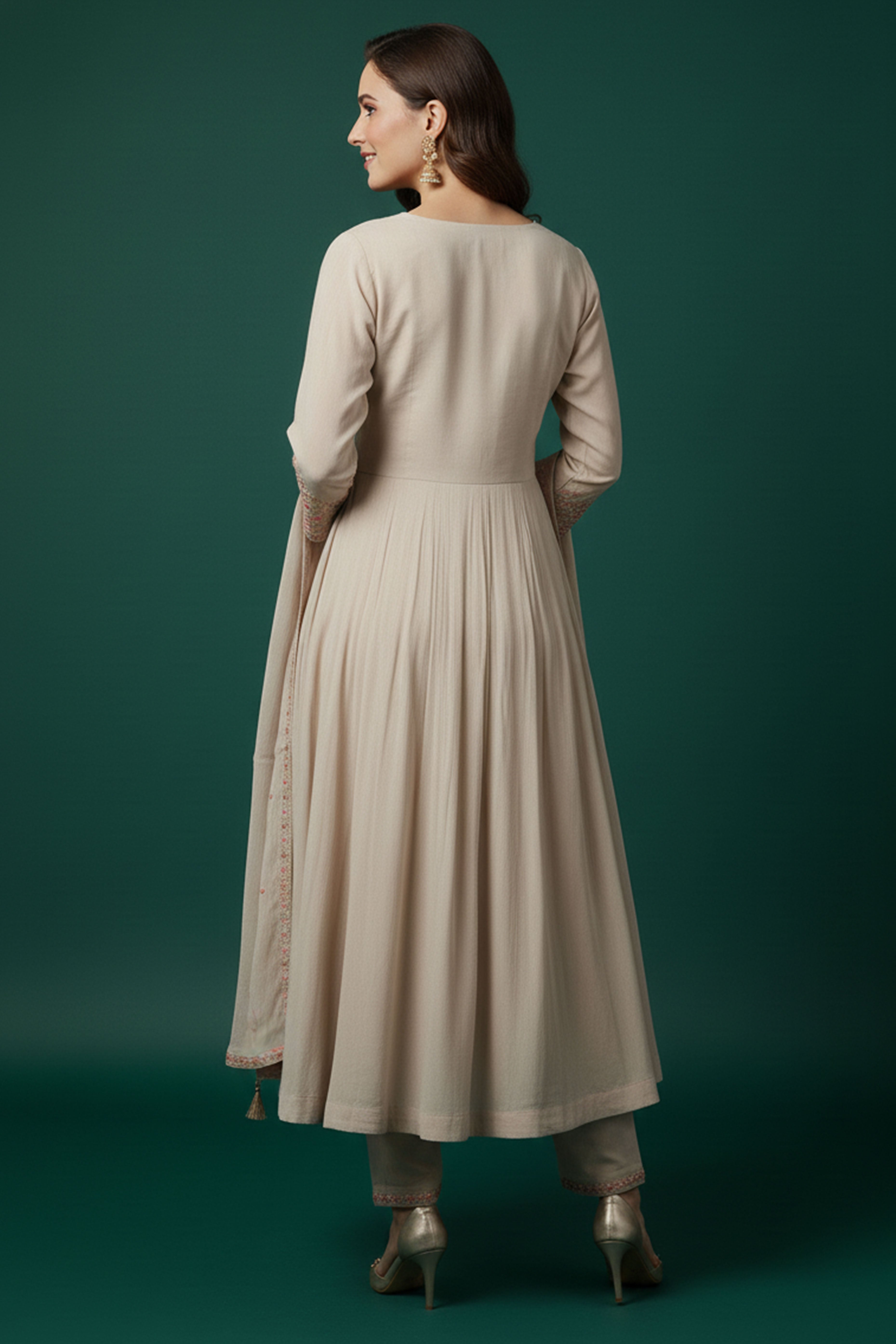 Grey Embroidered Mul Chanderi Suit Set for a Graceful Ethnic Look