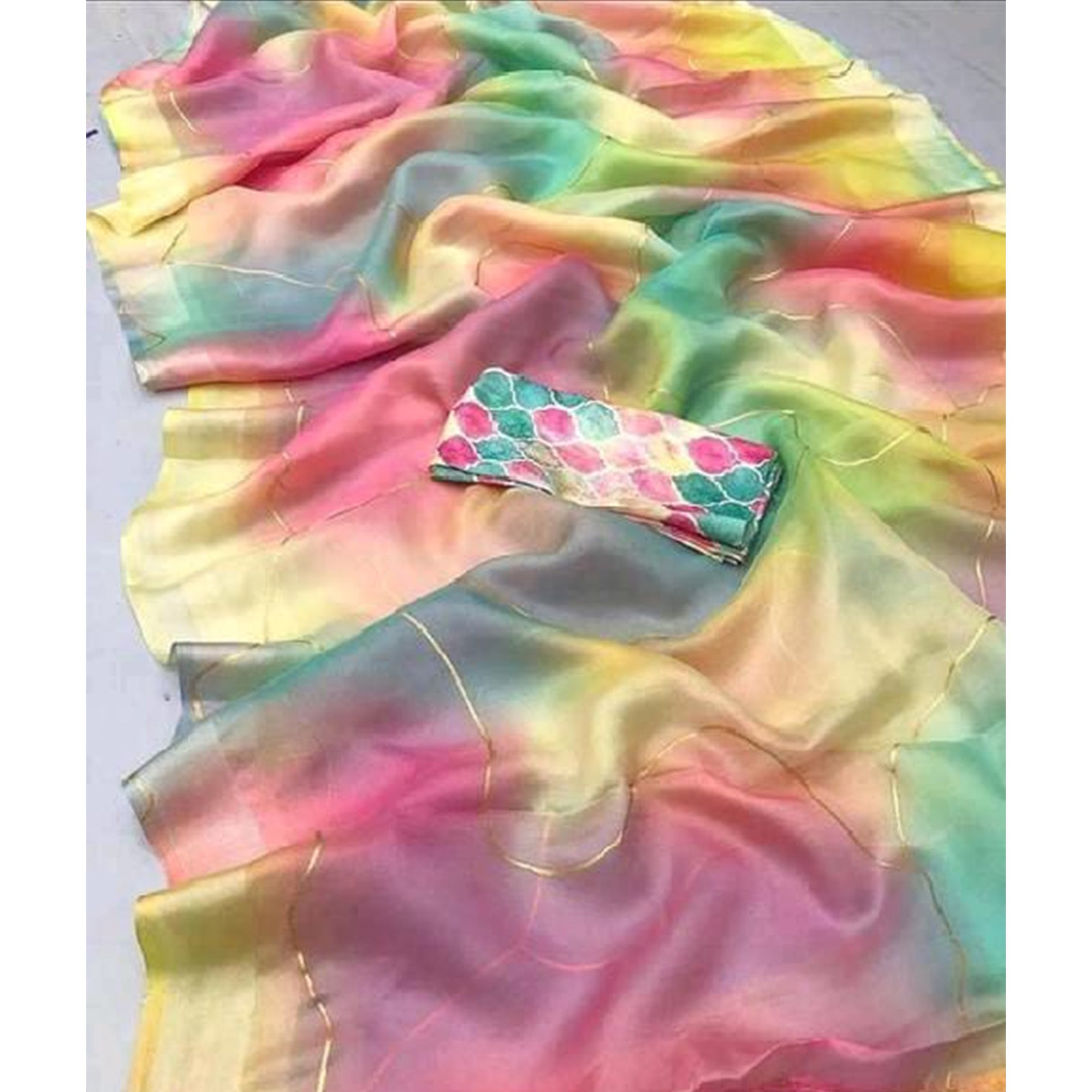 HELFAB-RAINBOW-MULTI