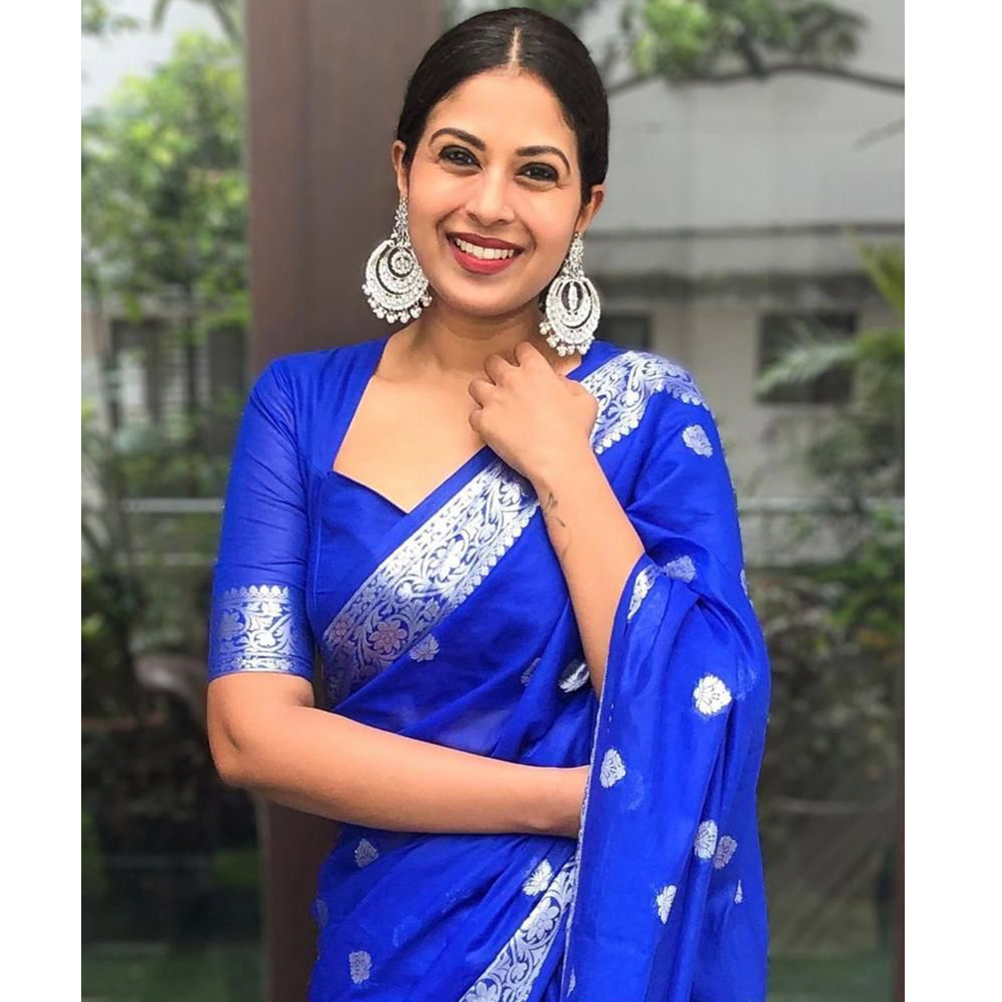 Blue Floral Woven Art Silk Saree